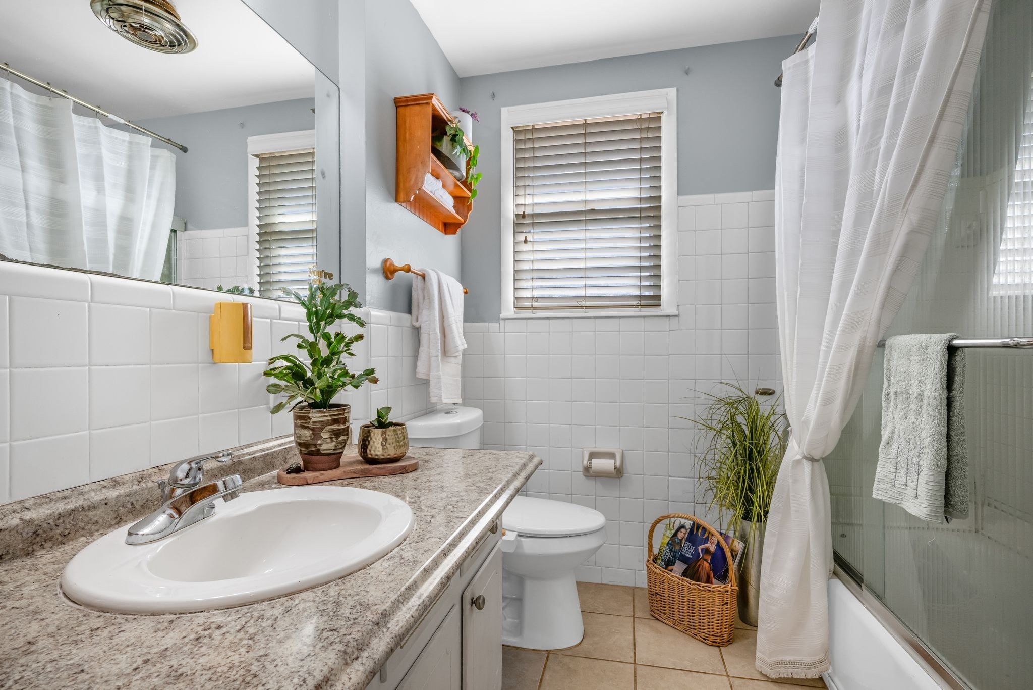 3107 Larkspur Dr
