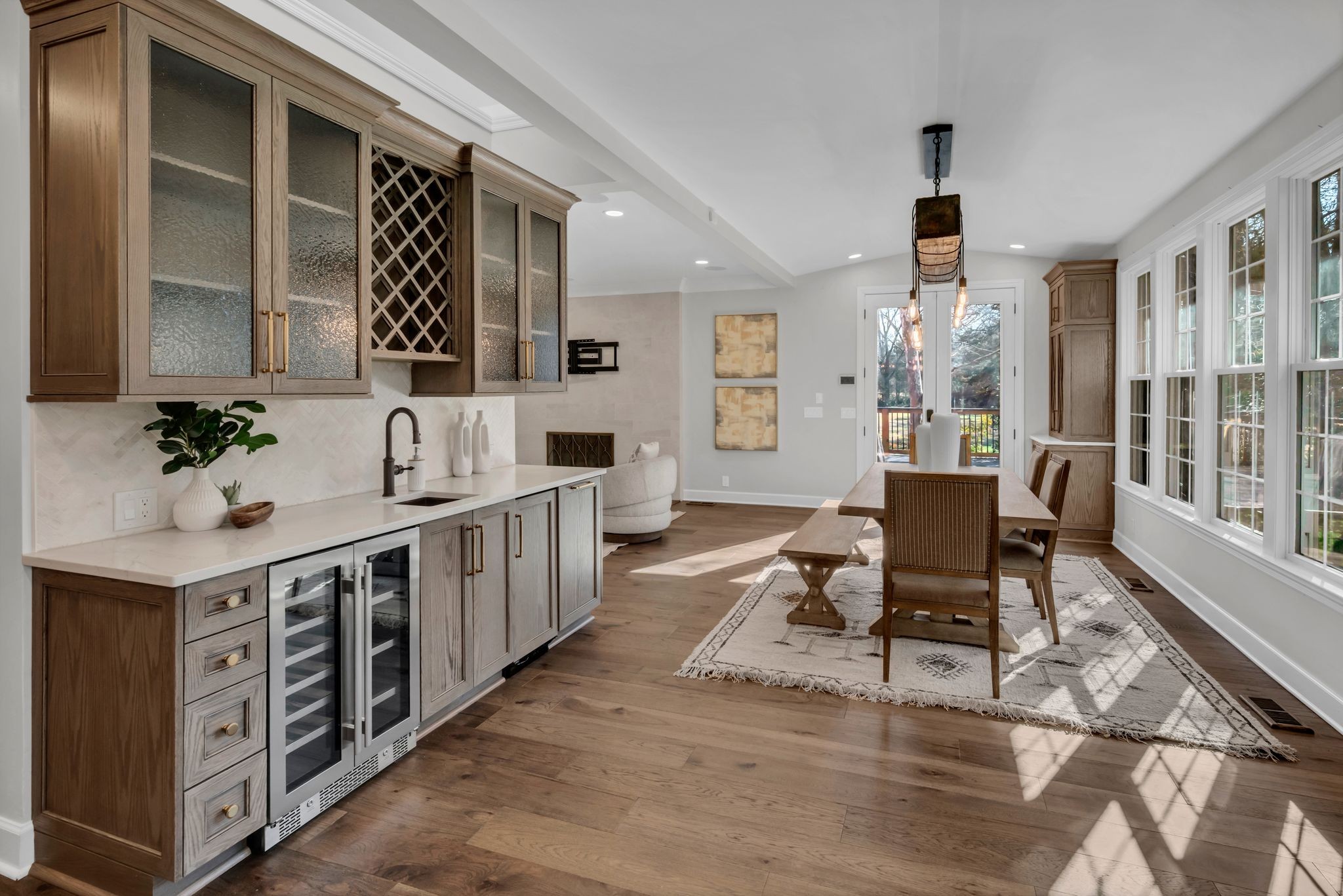 6326 Chickering Woods Dr