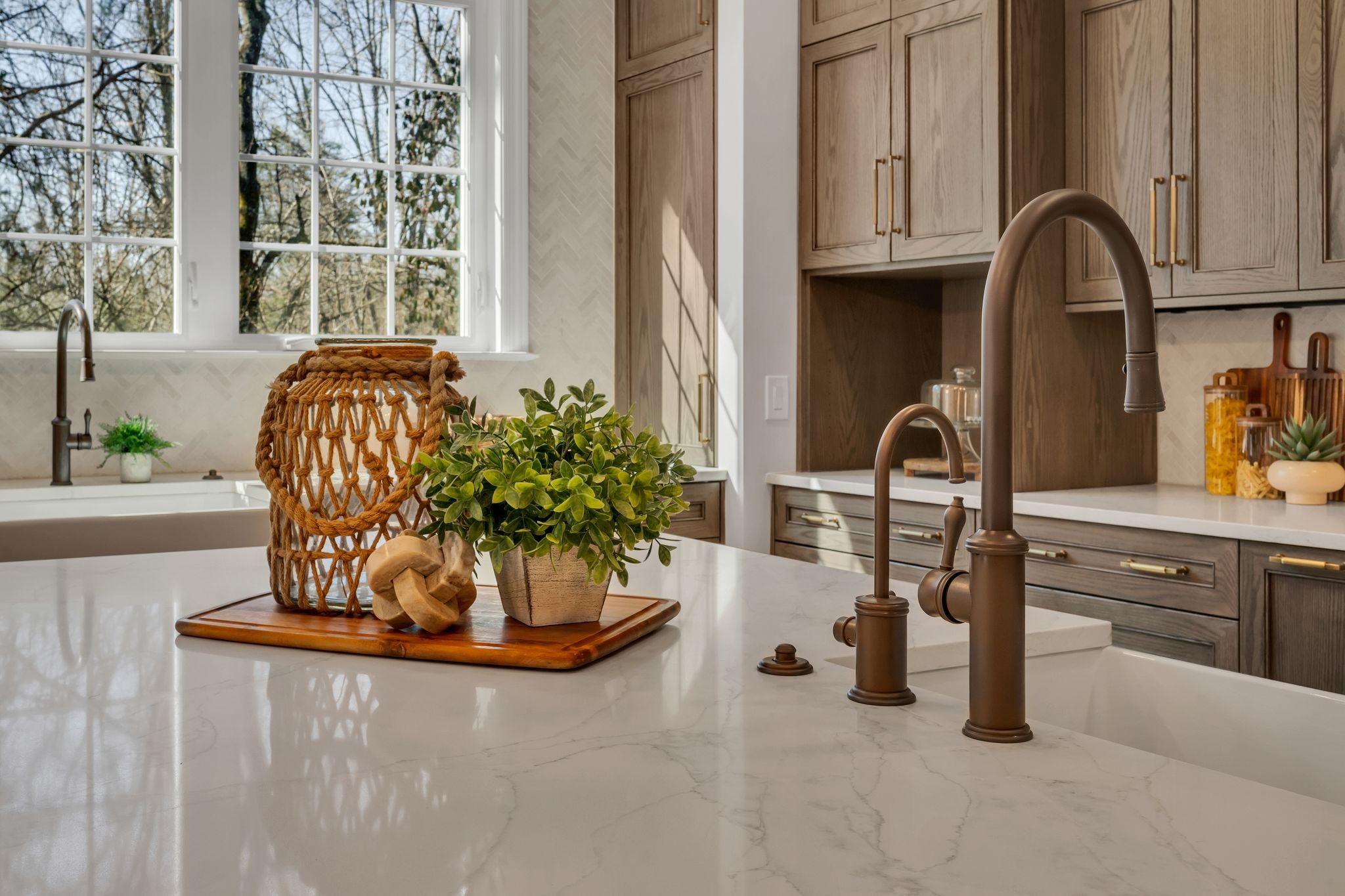 6326 Chickering Woods Dr