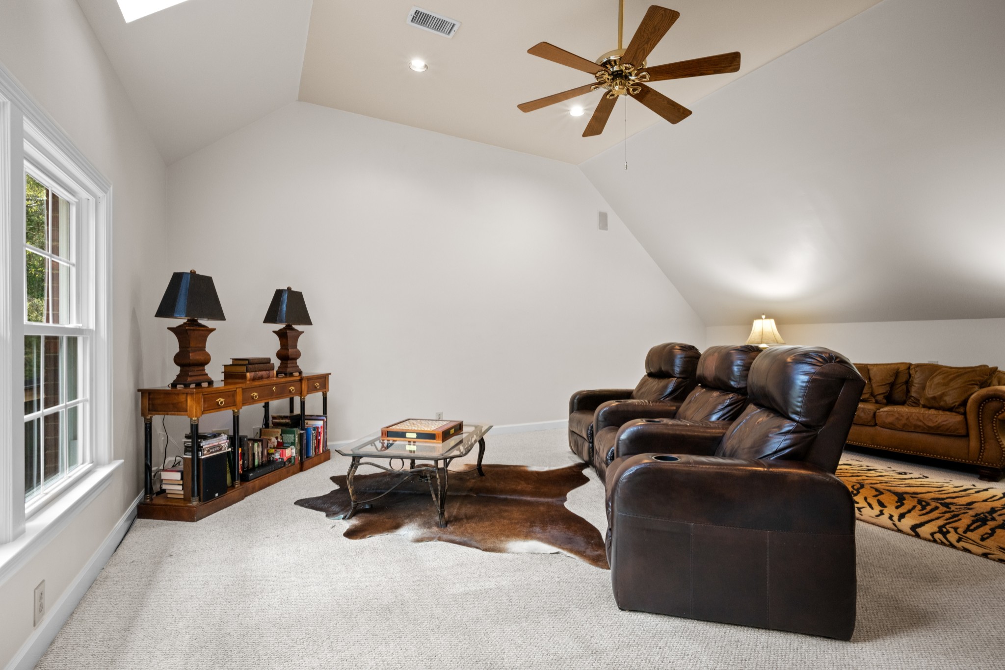 6326 Chickering Woods Dr