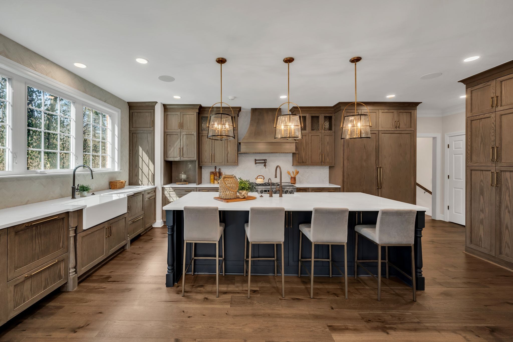 6326 Chickering Woods Dr