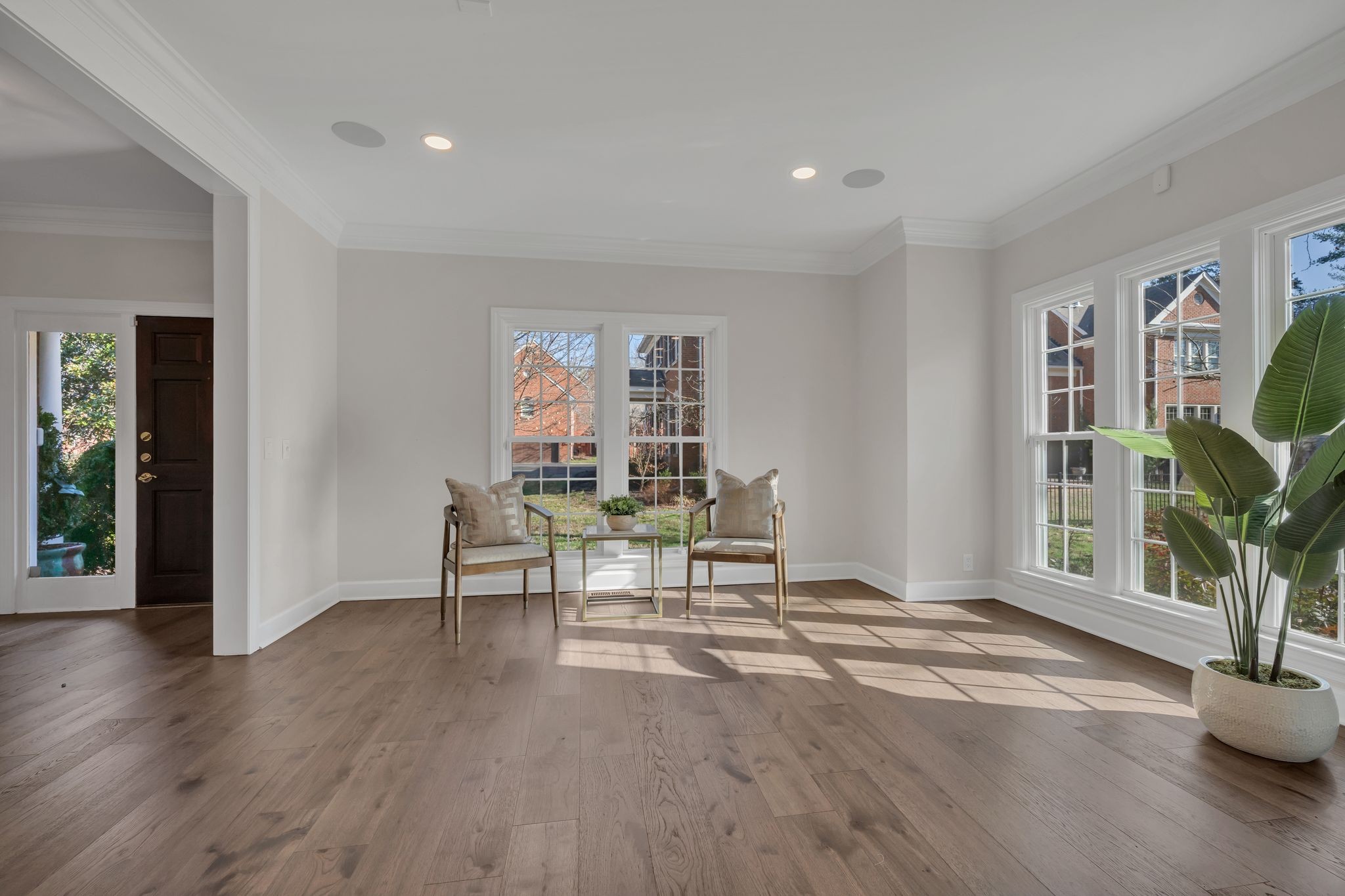 6326 Chickering Woods Dr