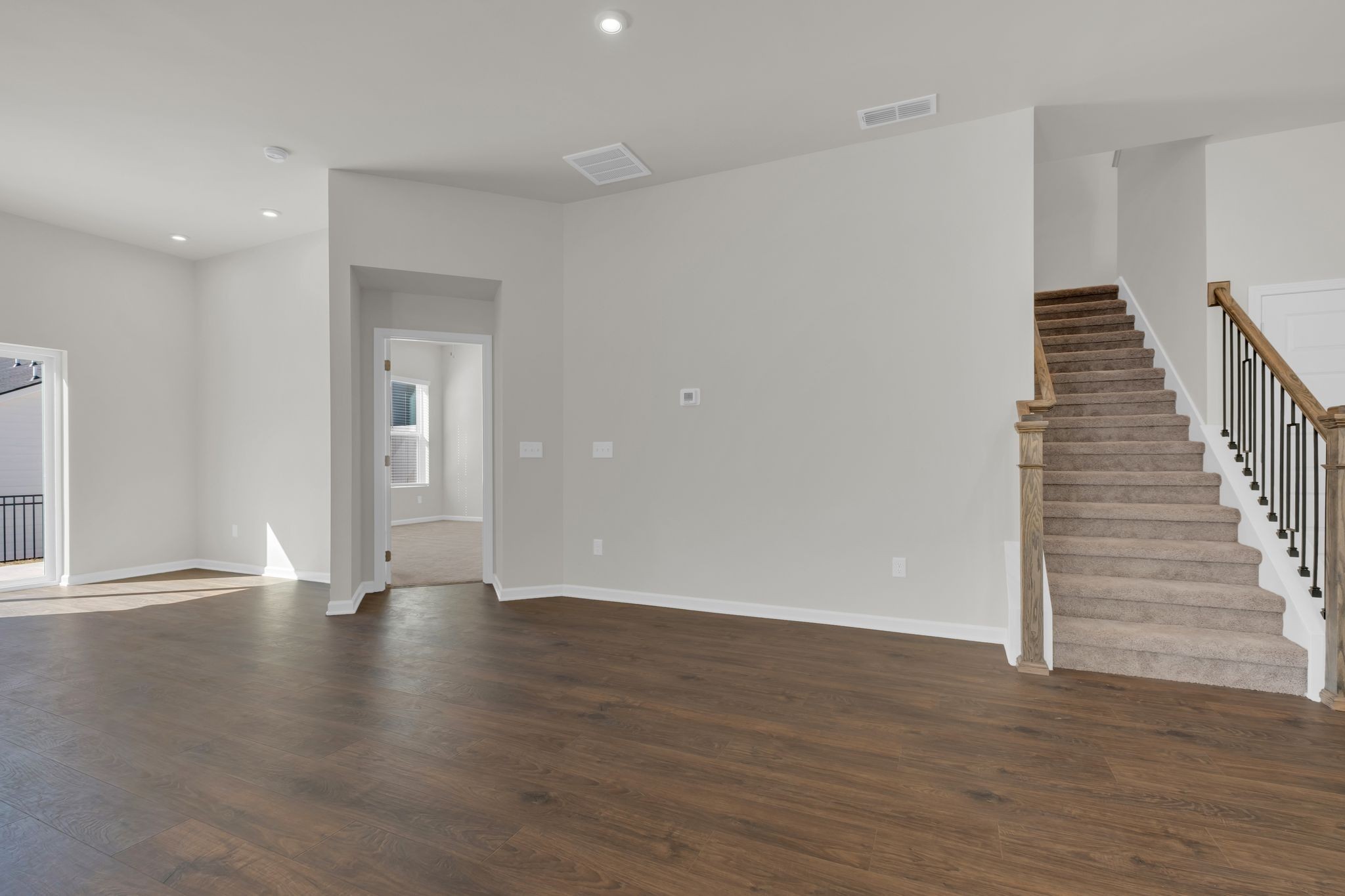 1353 Harmony Hill Ln