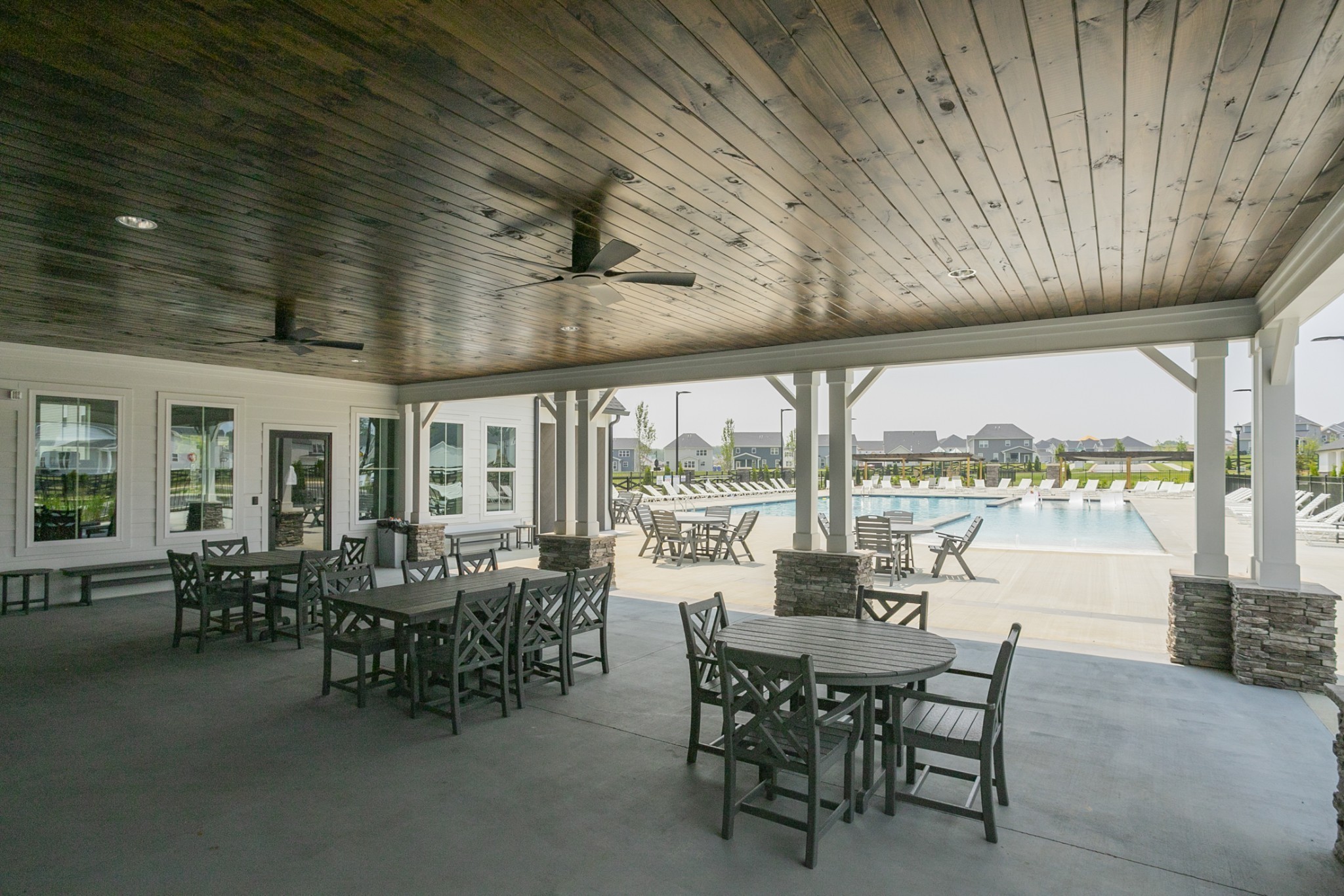 1353 Harmony Hill Ln