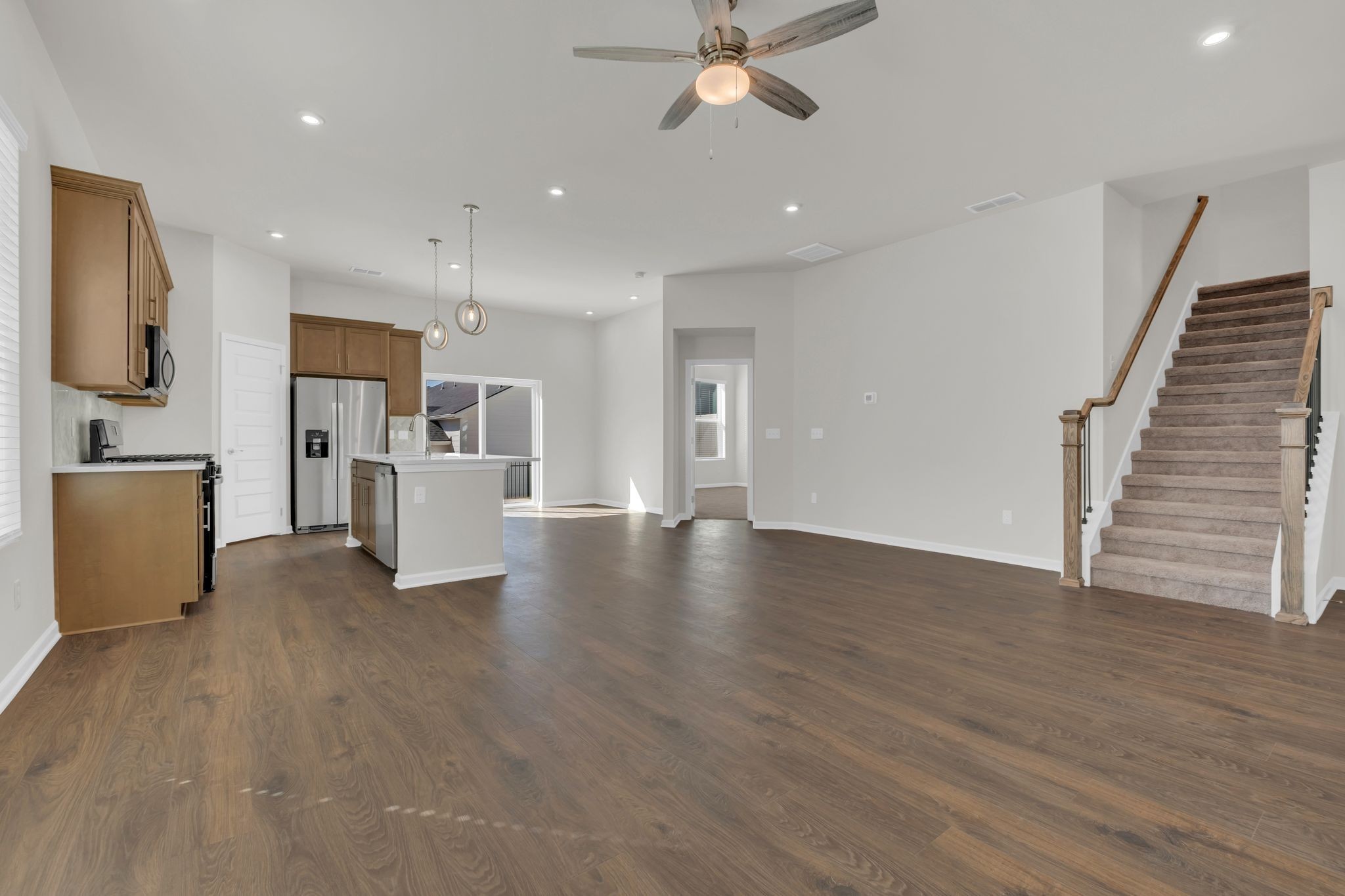 1353 Harmony Hill Ln