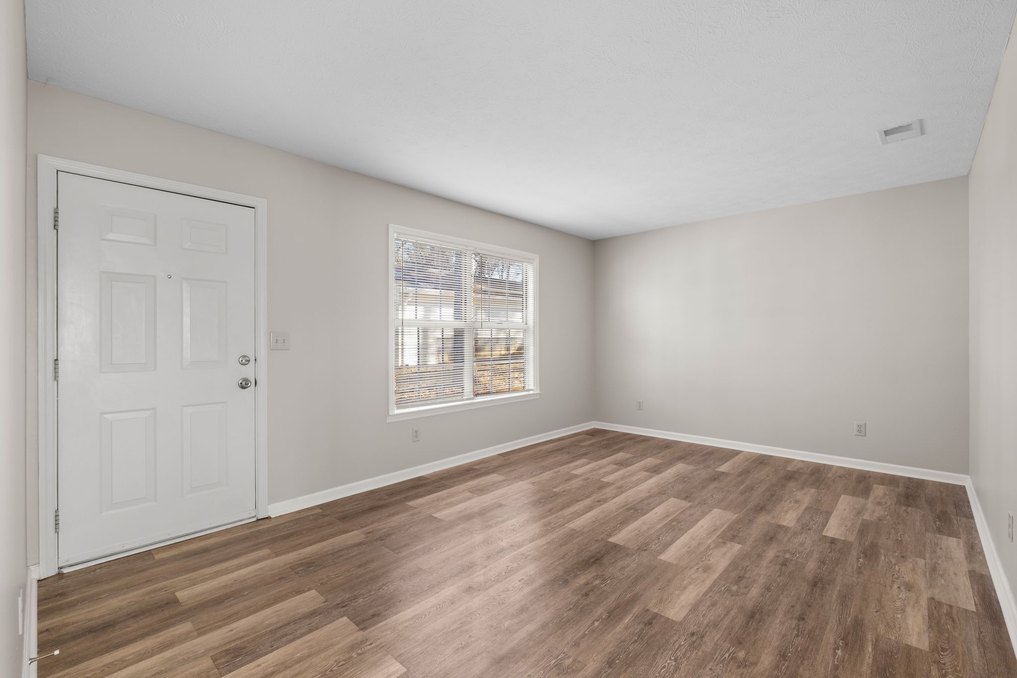 2824 Airwood Dr