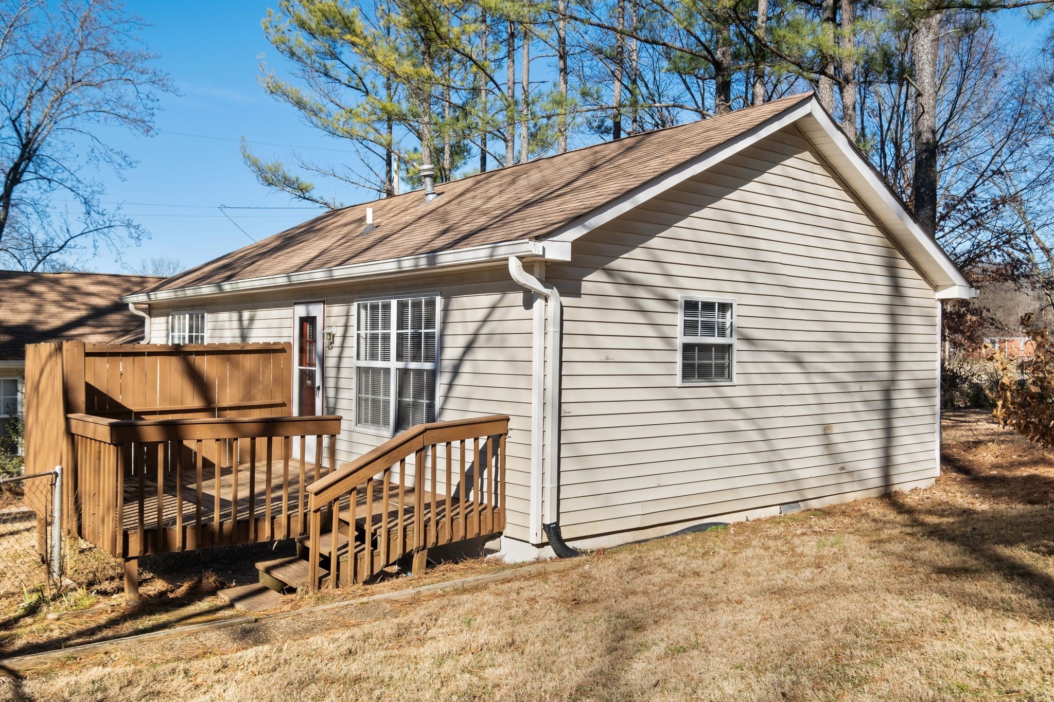 2824 Airwood Dr