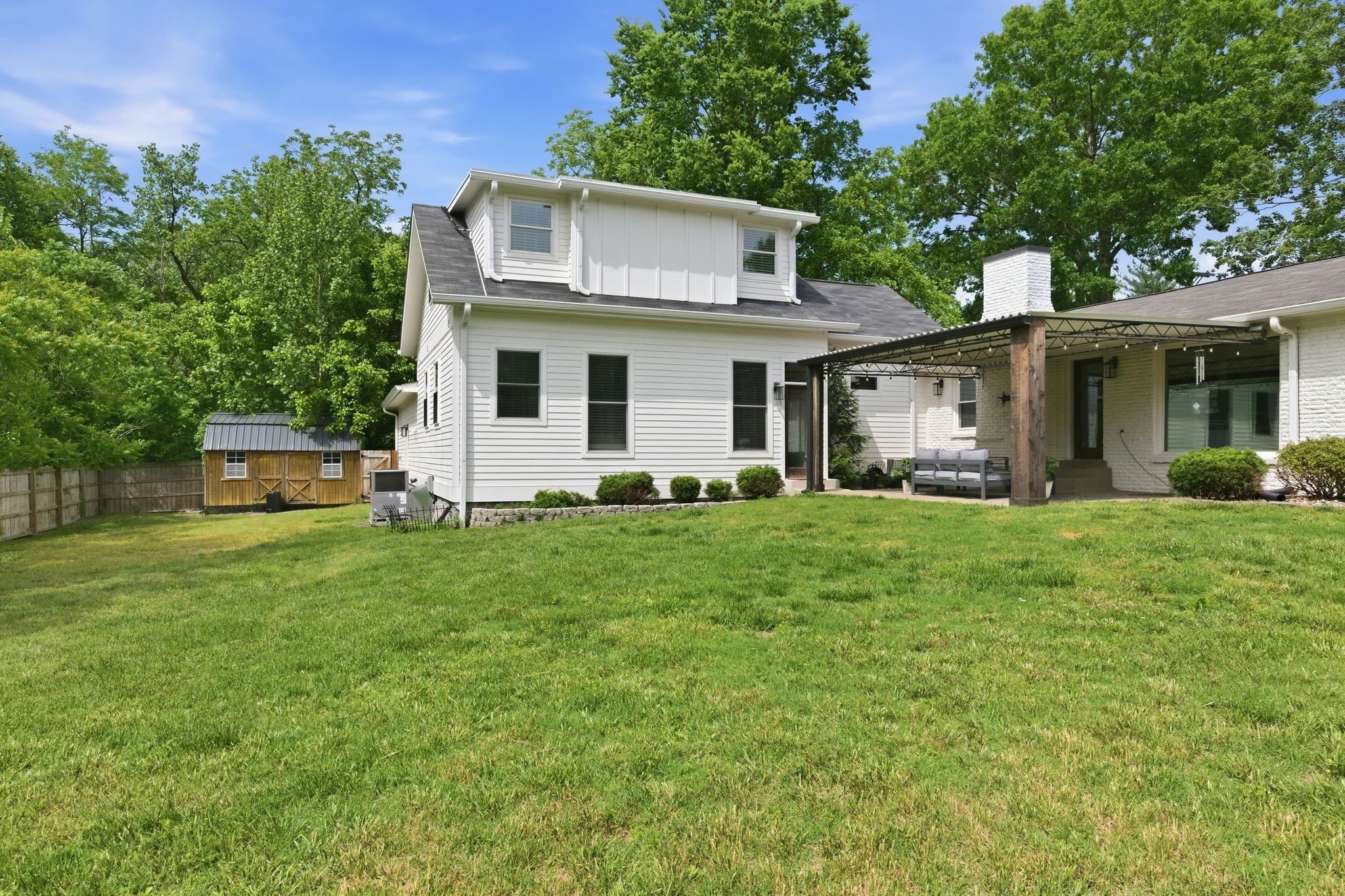 1225 Davidson Rd