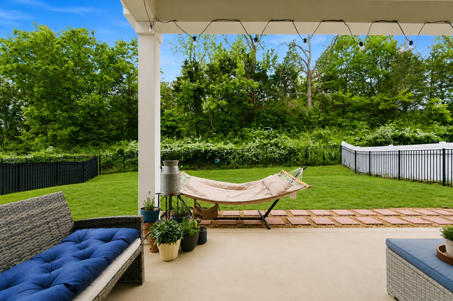 599 Ballard Dr