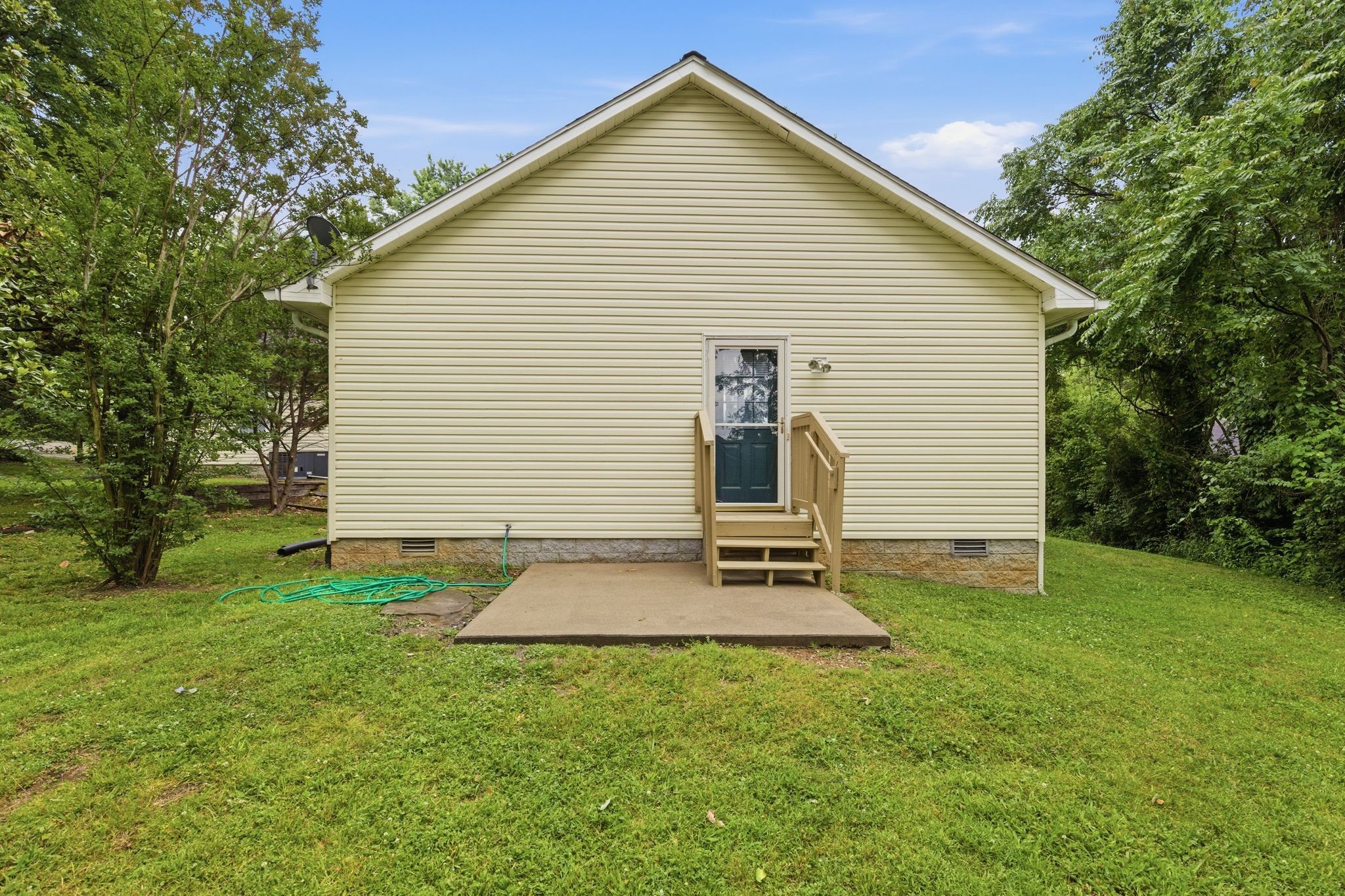 2642 Hibbitts Rd