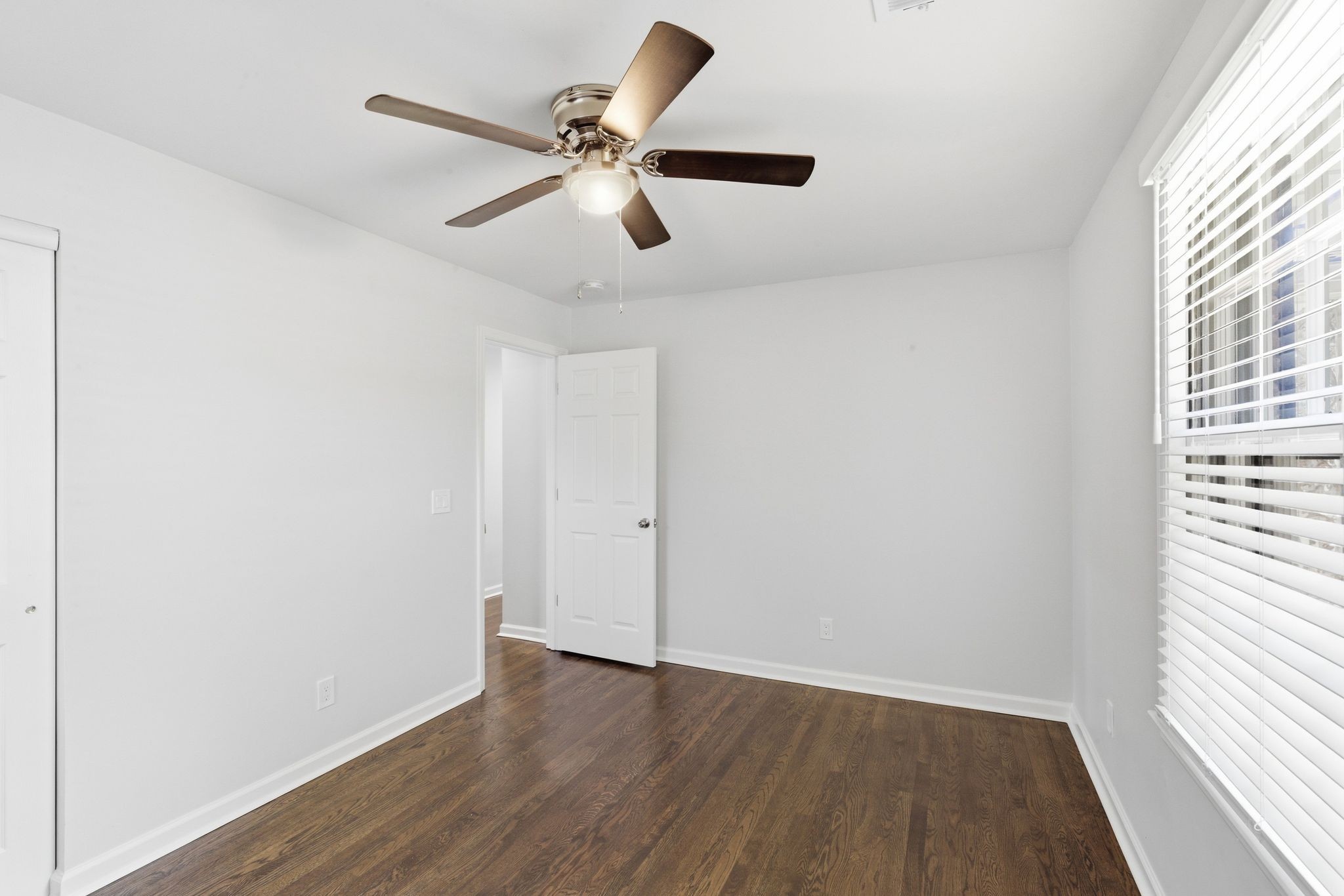 340 Lynn Dr