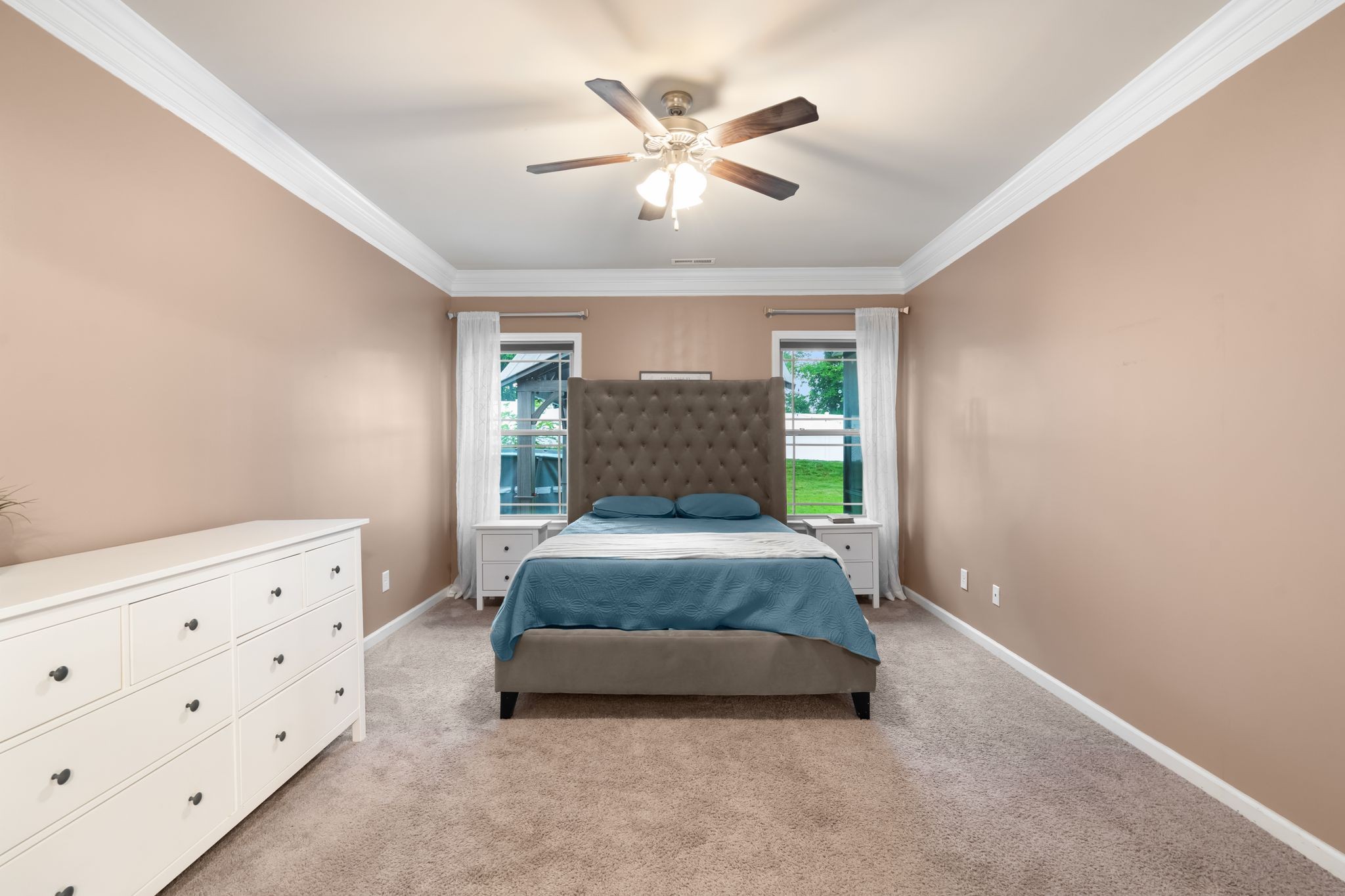 5238 McKinnley Dr
