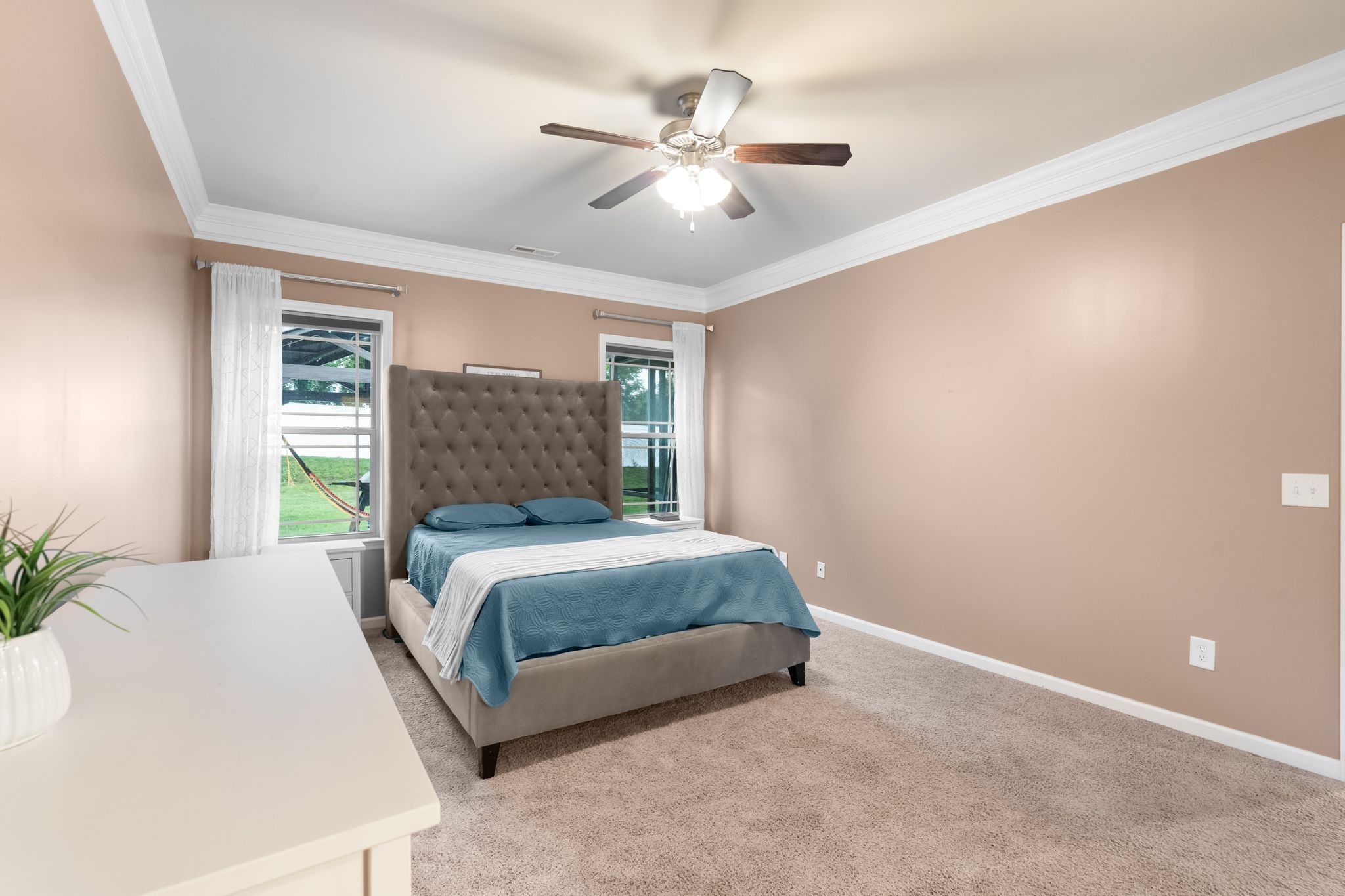 5238 McKinnley Dr