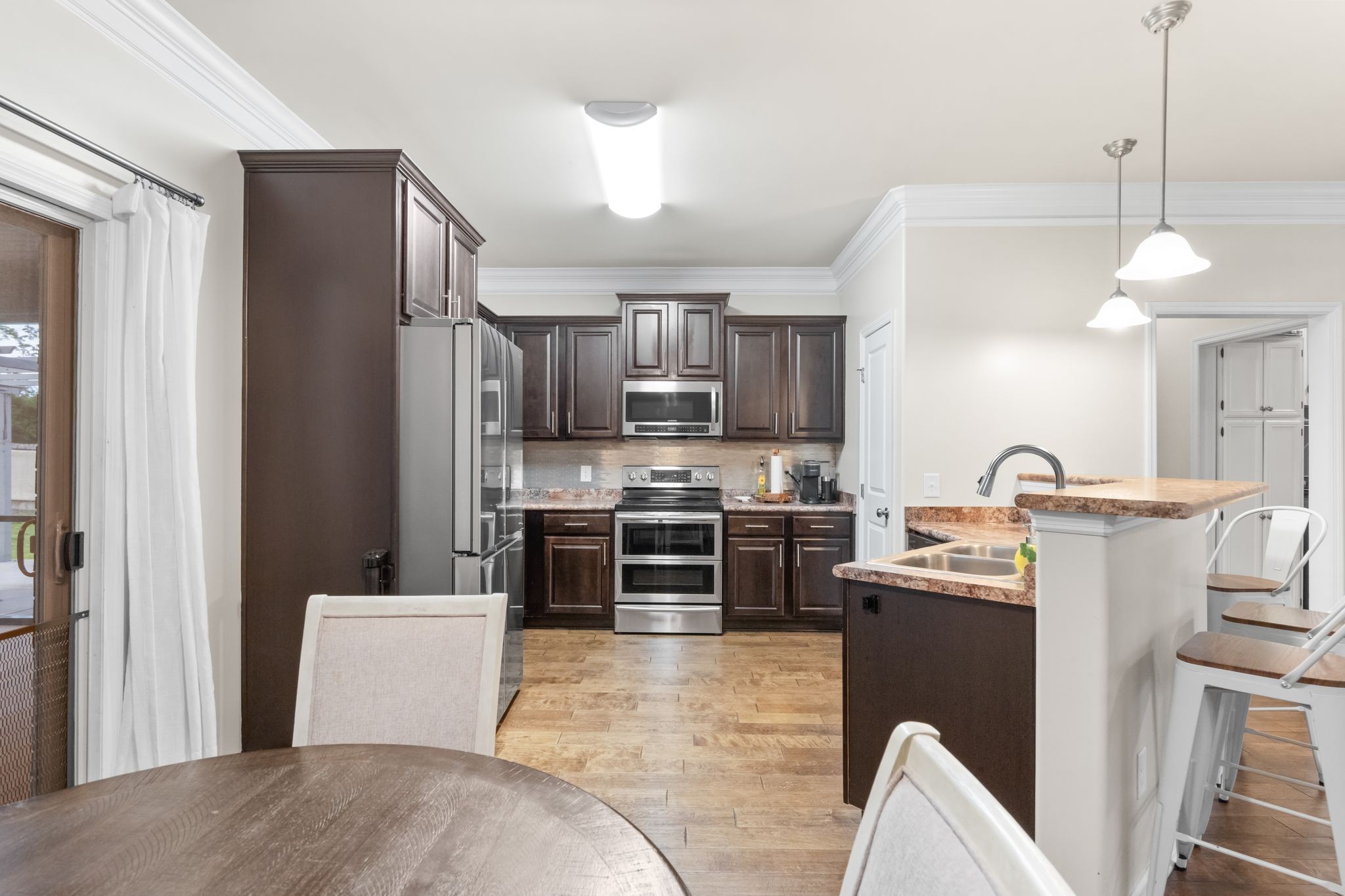 5238 McKinnley Dr