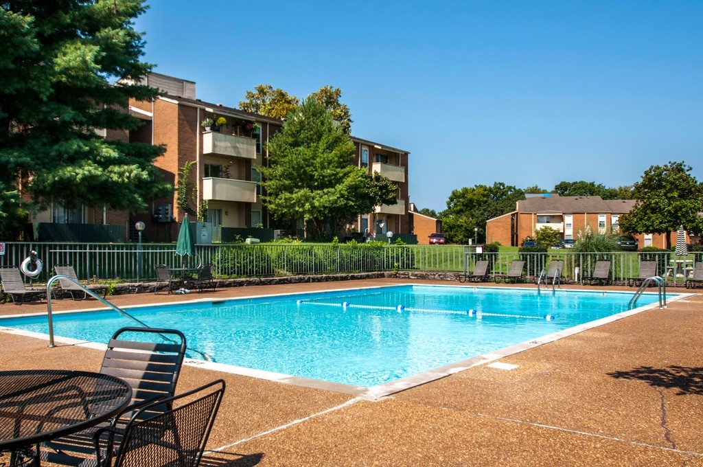 515 Basswood Ave Unit: 104