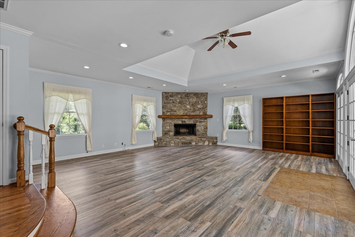 1002 Allenwood Dr