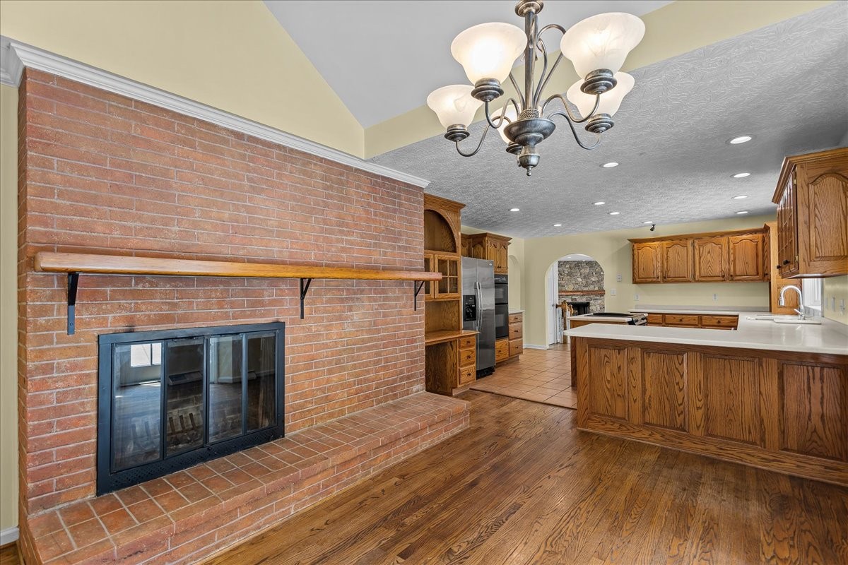1002 Allenwood Dr