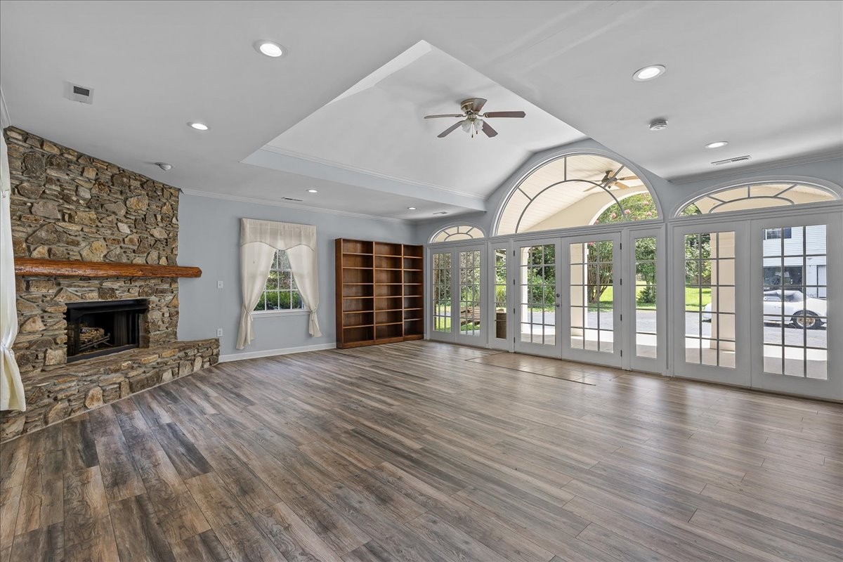 1002 Allenwood Dr