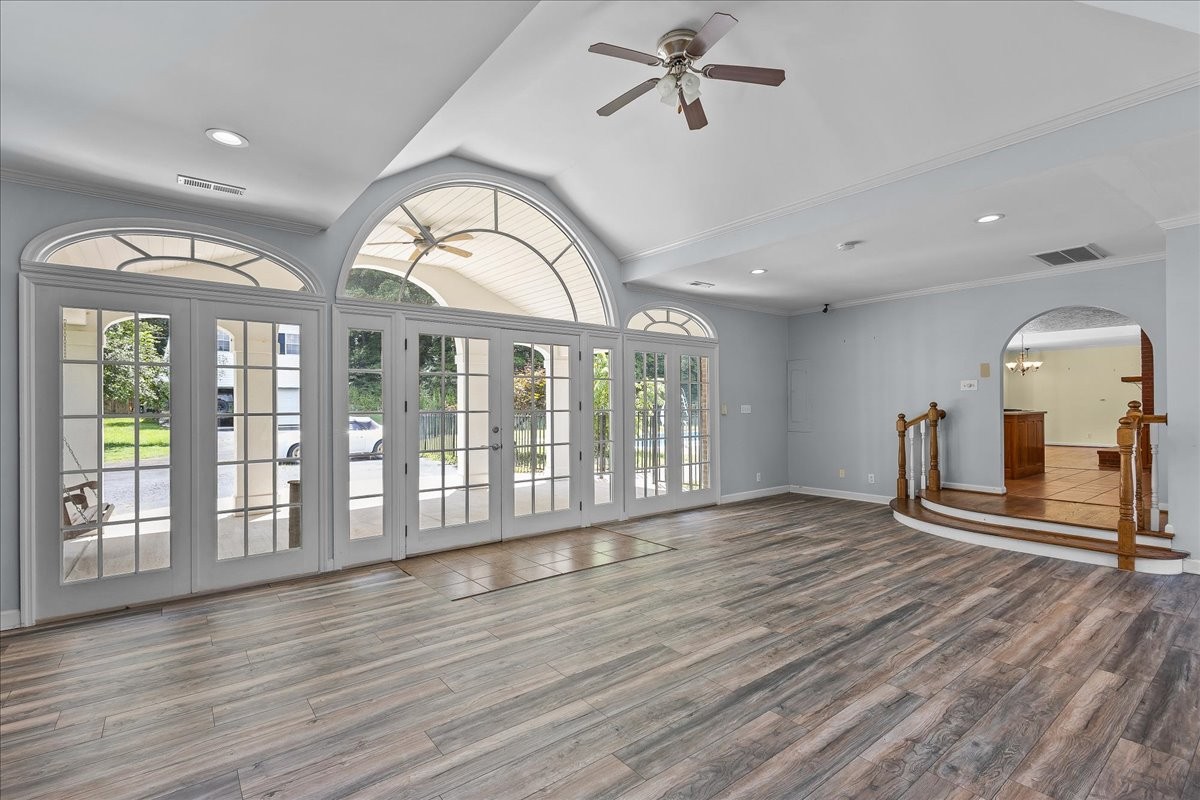 1002 Allenwood Dr