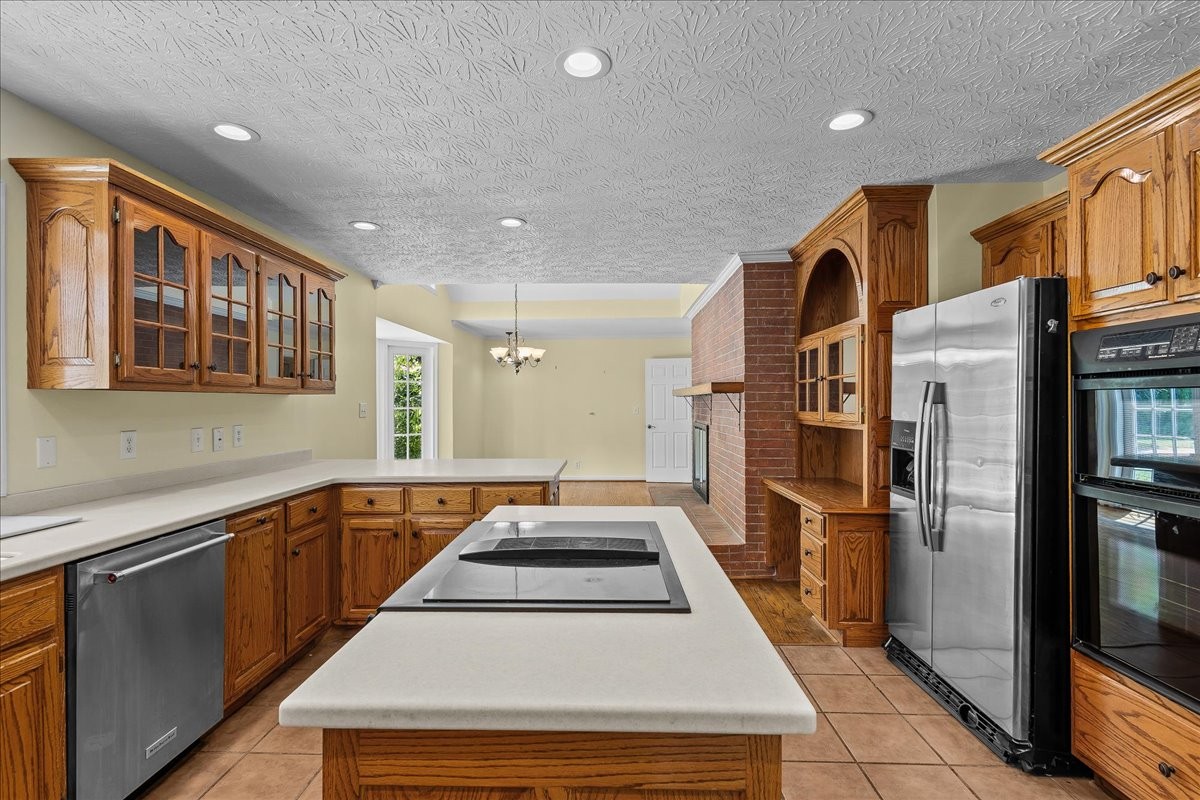 1002 Allenwood Dr