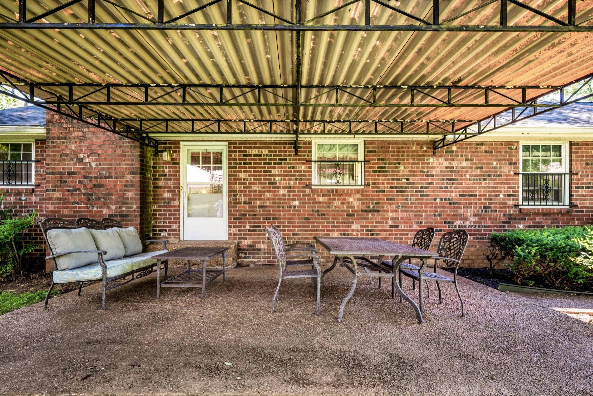 1204 Madison Creek Rd