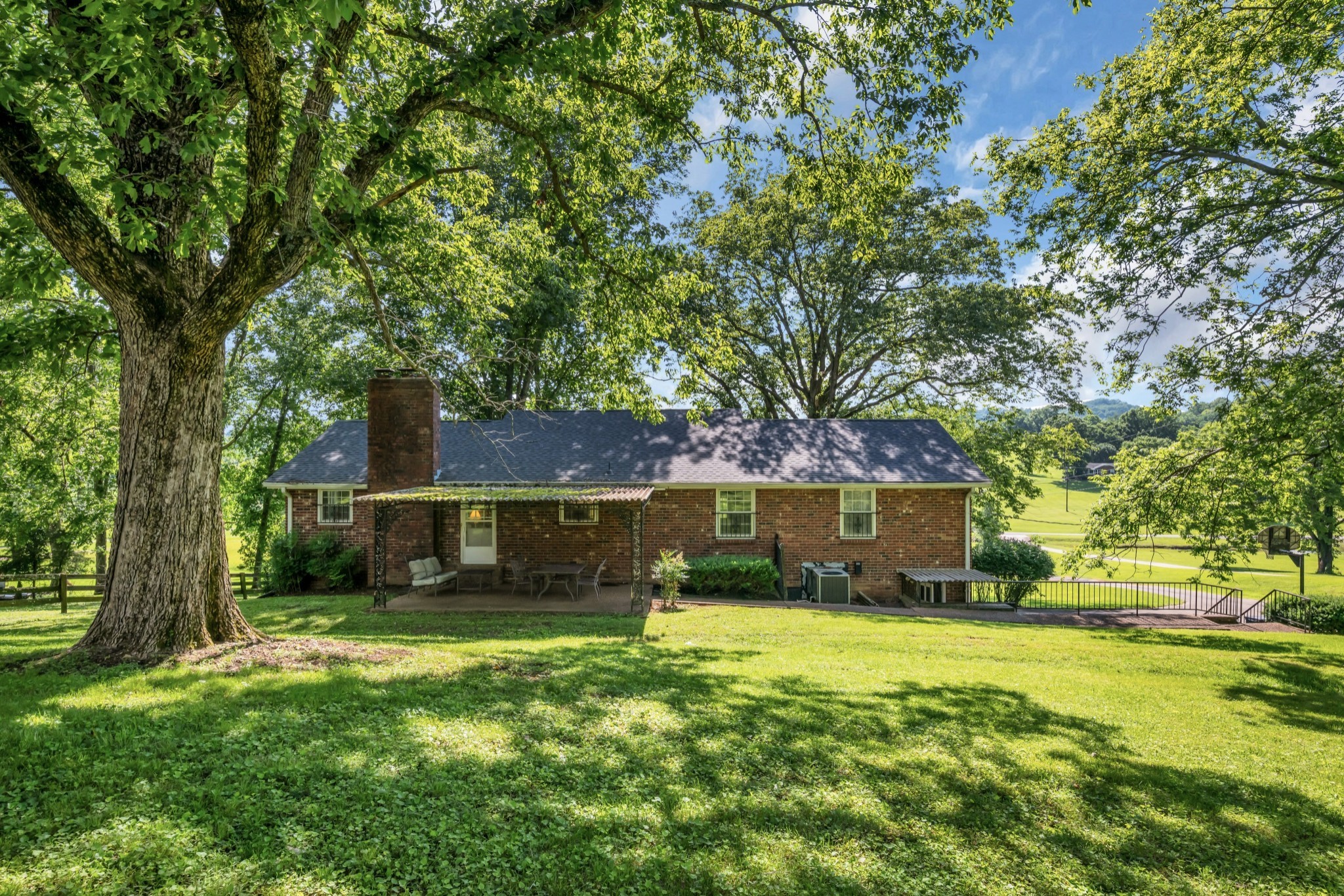 1204 Madison Creek Rd
