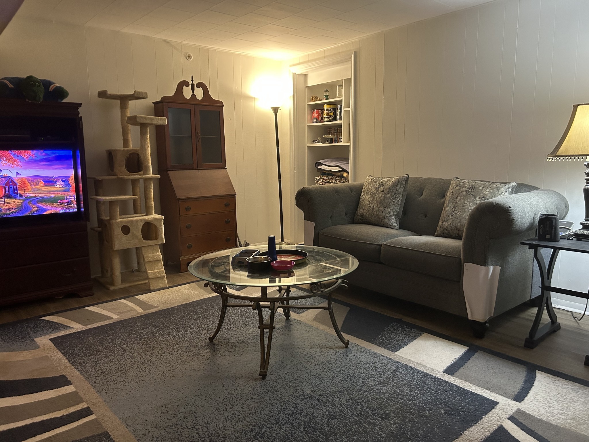 309 Bluebird Ln