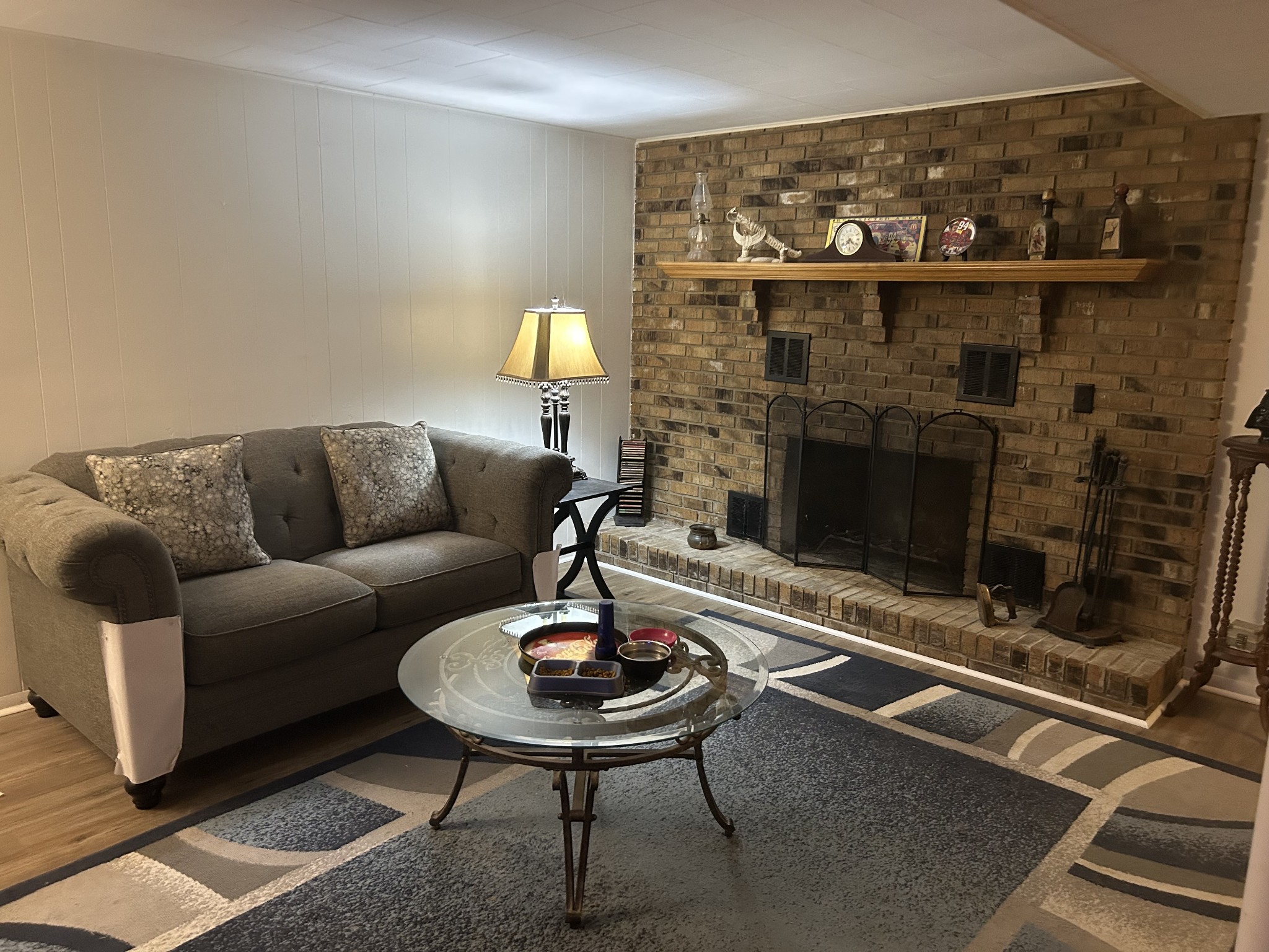 309 Bluebird Ln