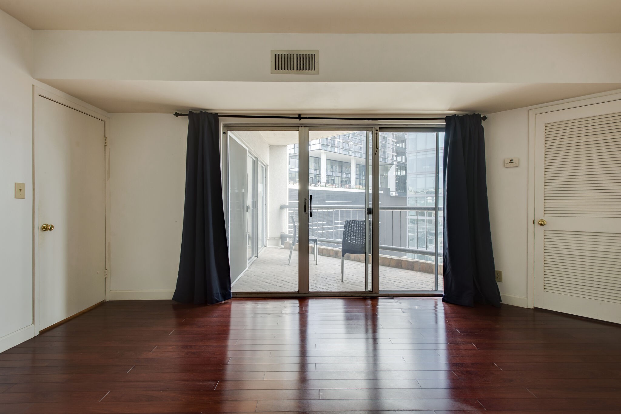 900 19th Ave, S Unit: 703