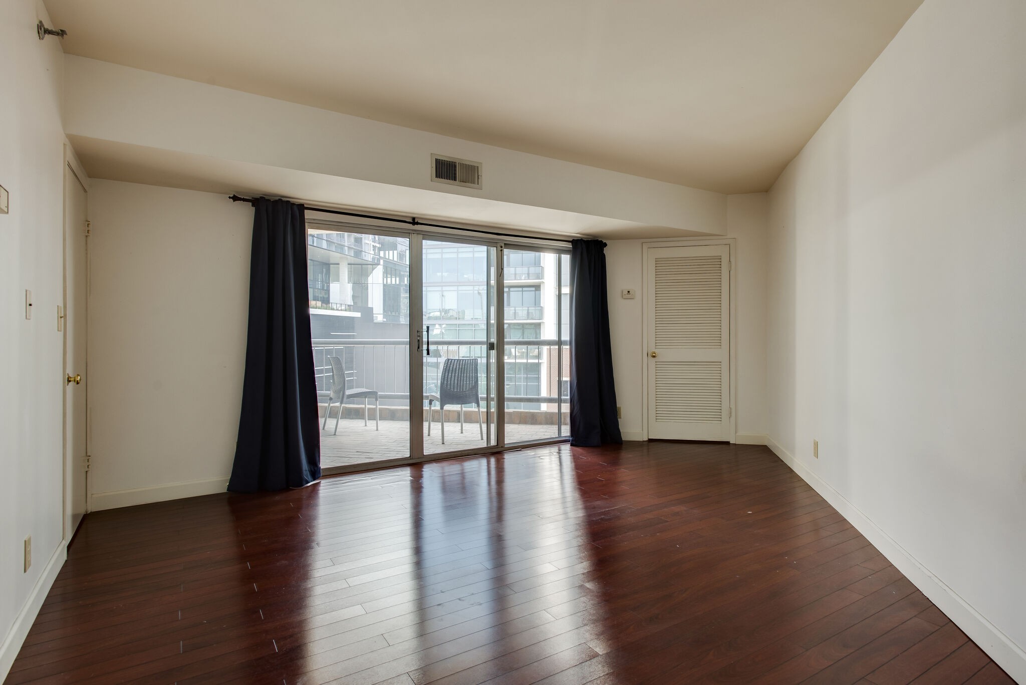 900 19th Ave, S Unit: 703