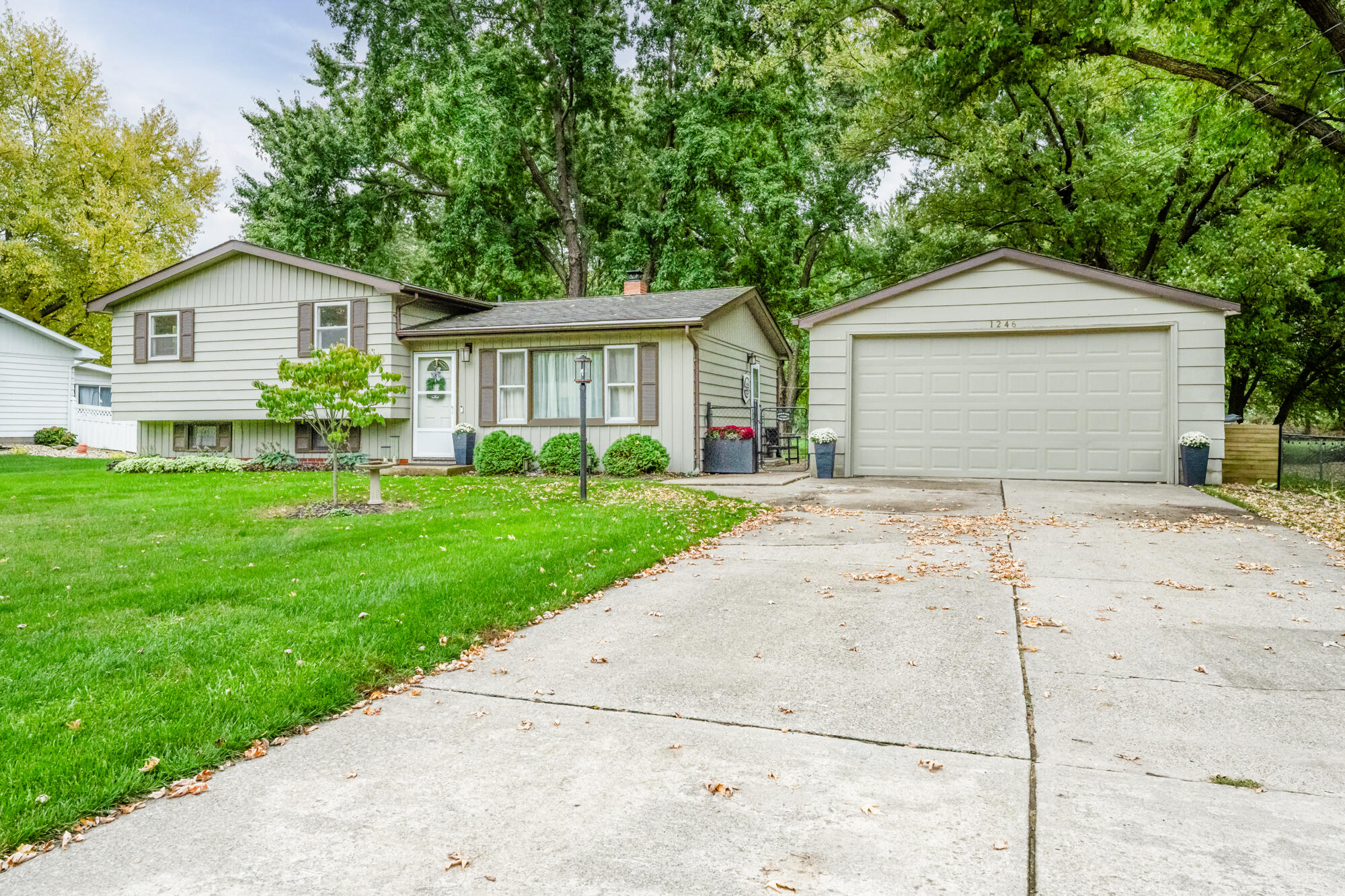 1246 Adams Drive, St. Joseph