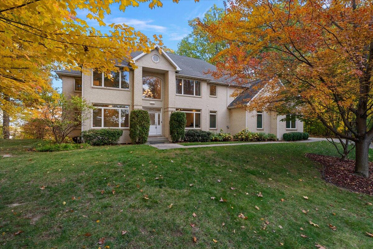 419 River Run Drive, St. Joseph