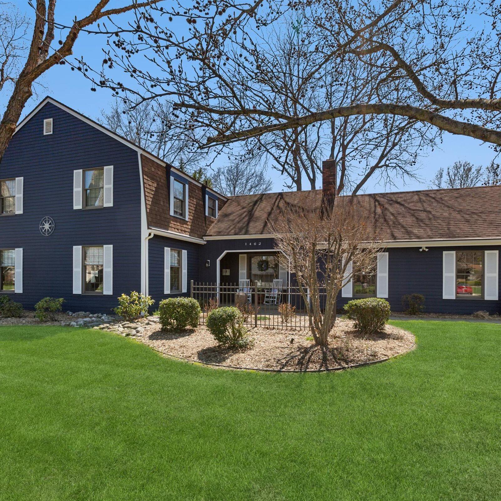 1462 Mulberry Lane, St. Joseph