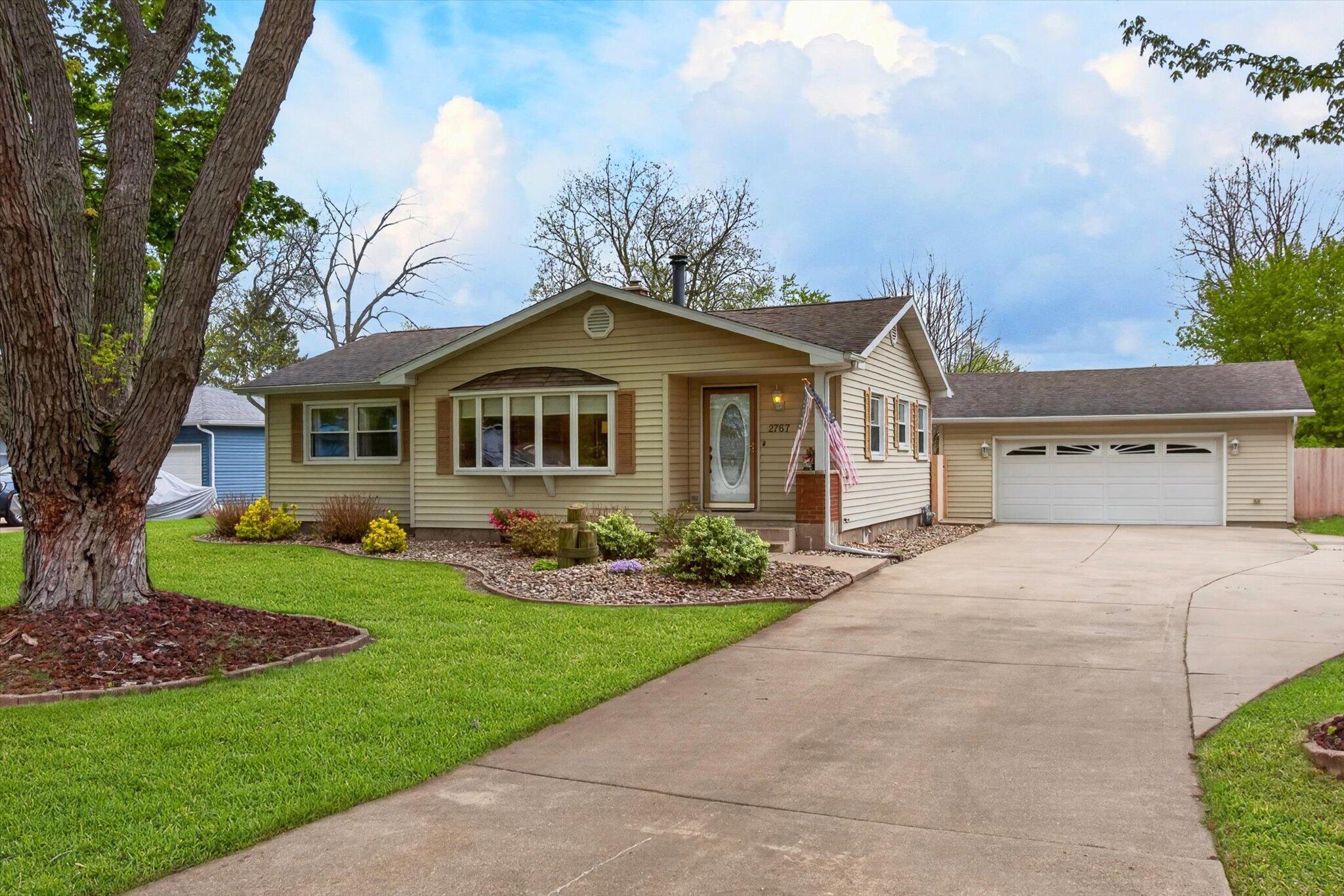 2767 Oakwood Lane, St. Joseph