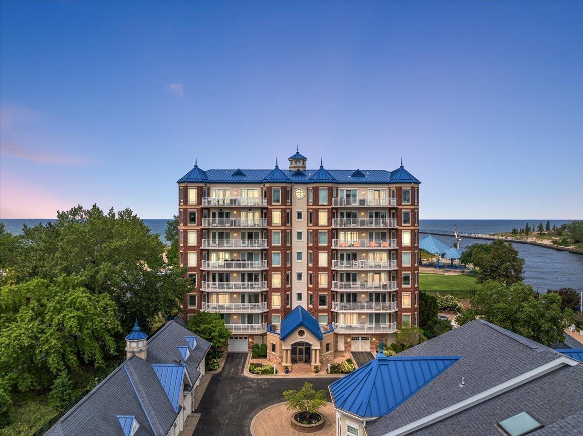 200 Lake Street 7A/8A, St. Joseph Unit: 7A/8A