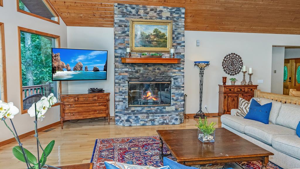 231 Indian Lake Road