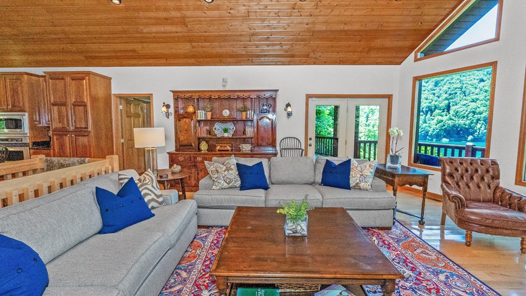 231 Indian Lake Road