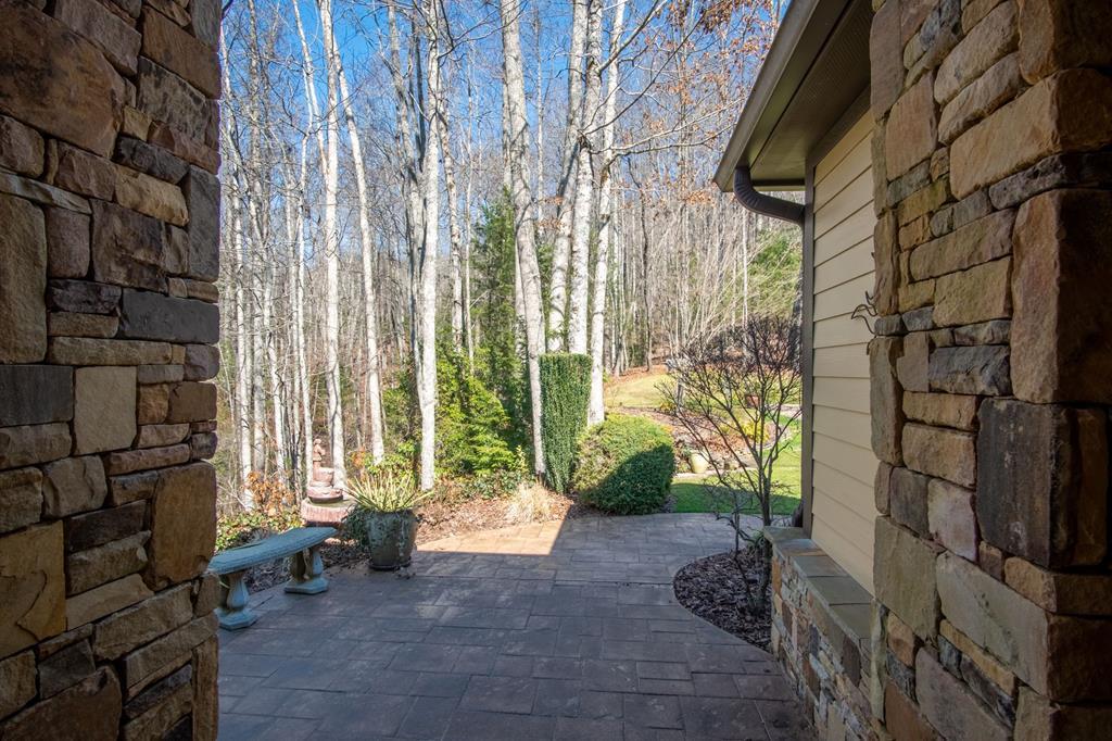 1762 Garnet Ridge Rd