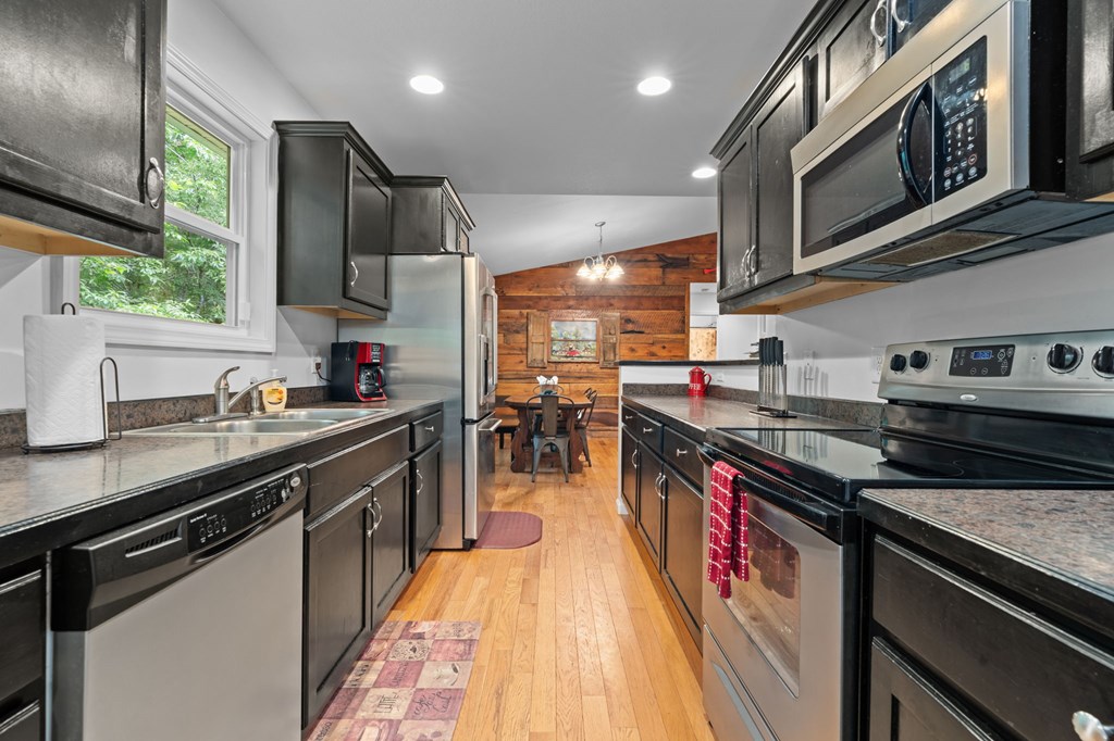 133 Underburg Lane