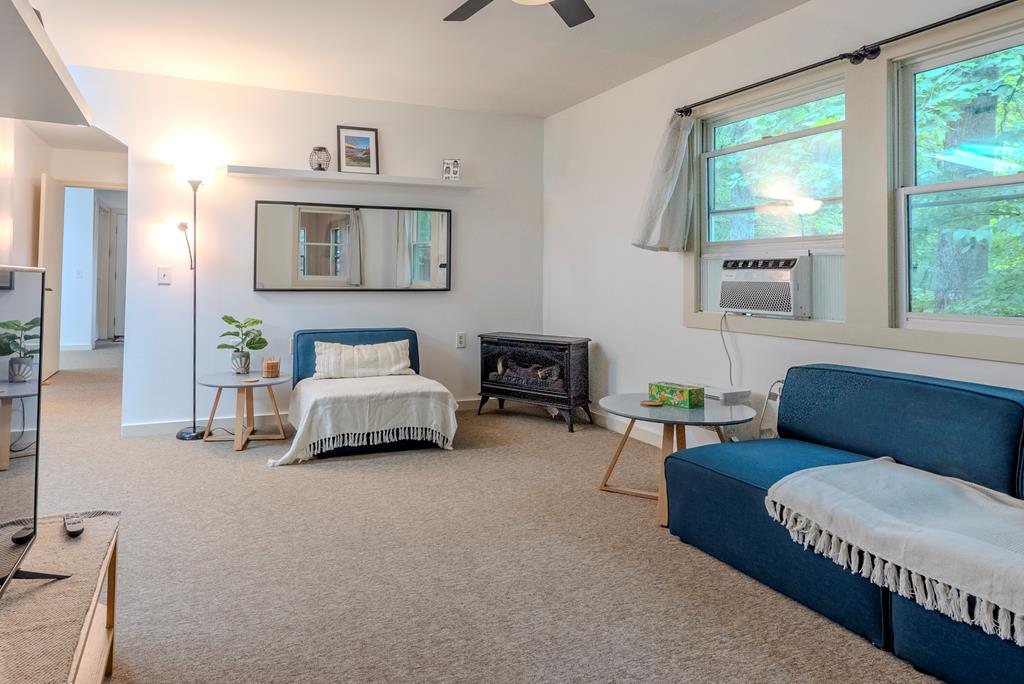 125 Fawn Hill
