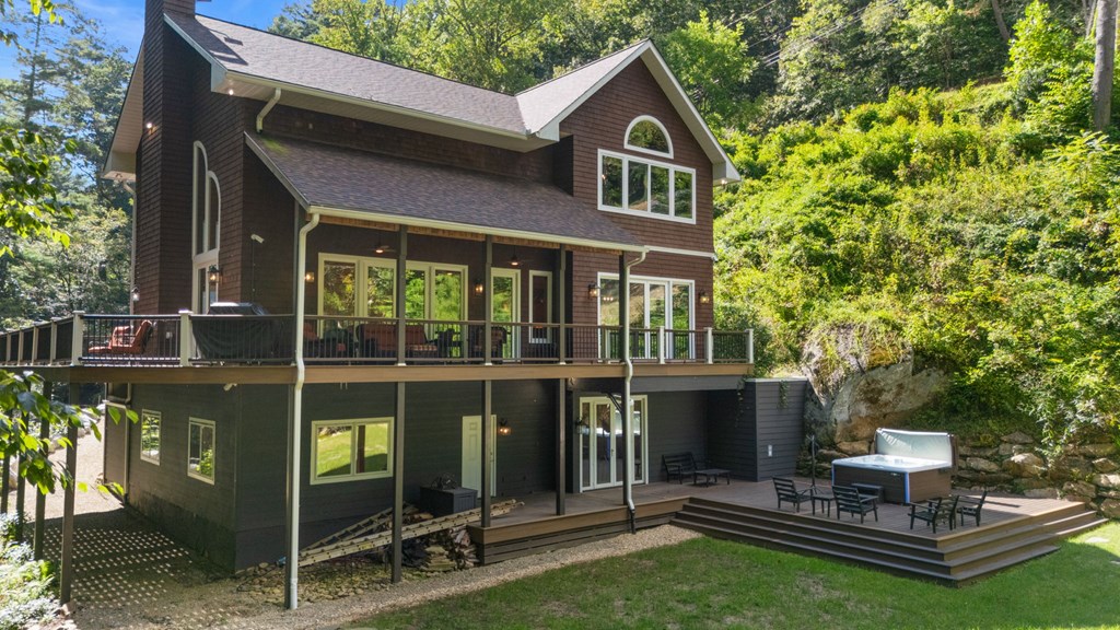 1435 Buck Creek Road