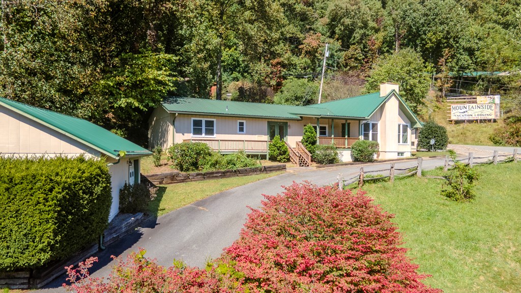 8356 Sylva Rd