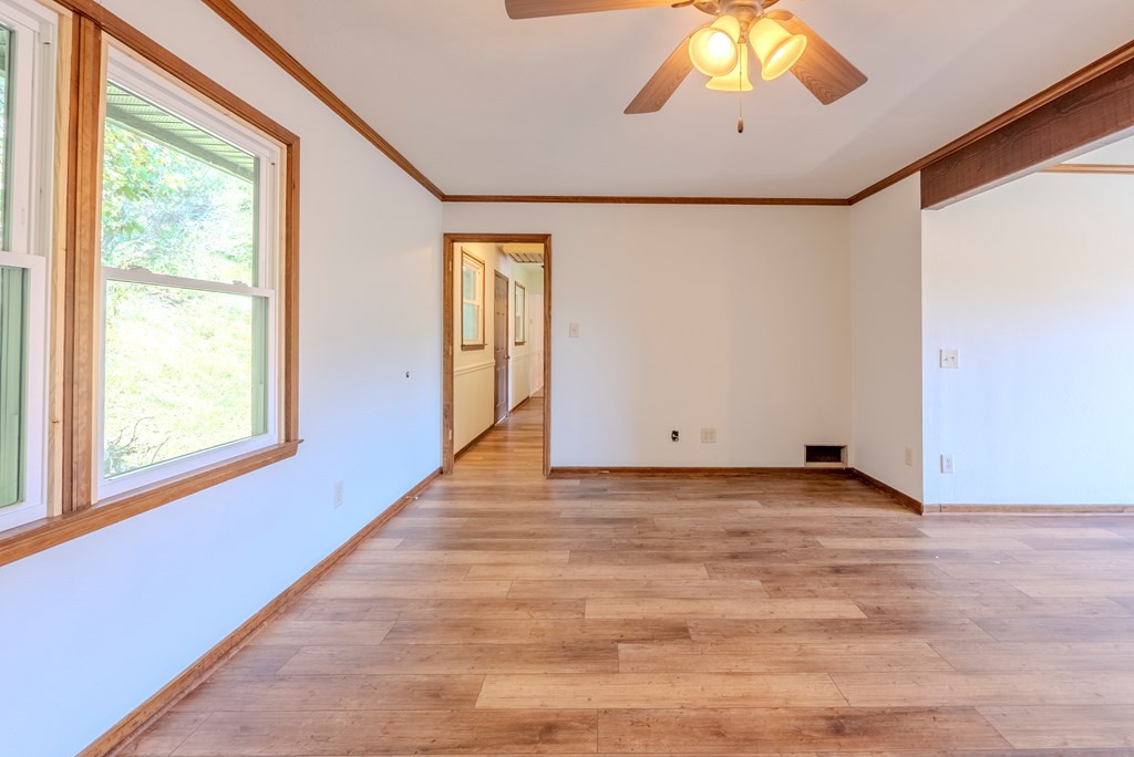 8356 Sylva Rd