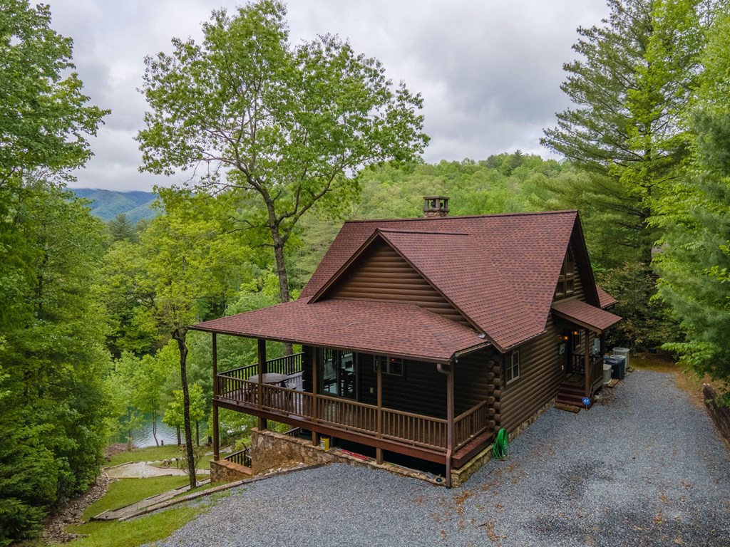 323 Indian Lake Road