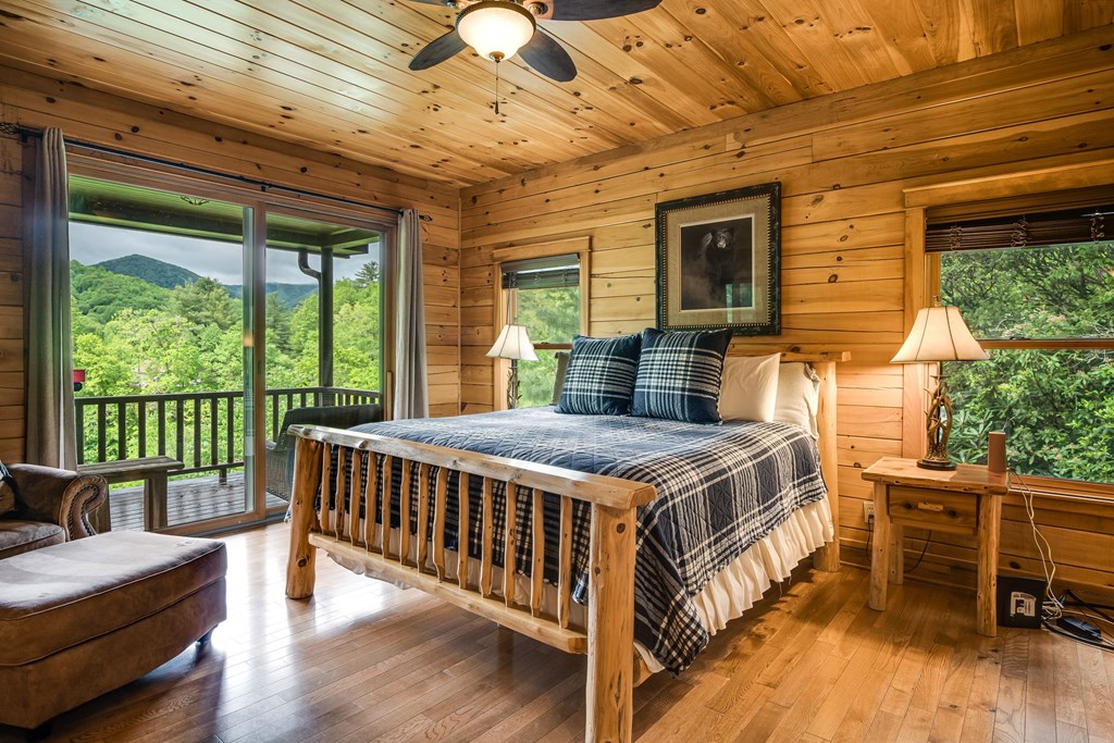 323 Indian Lake Road