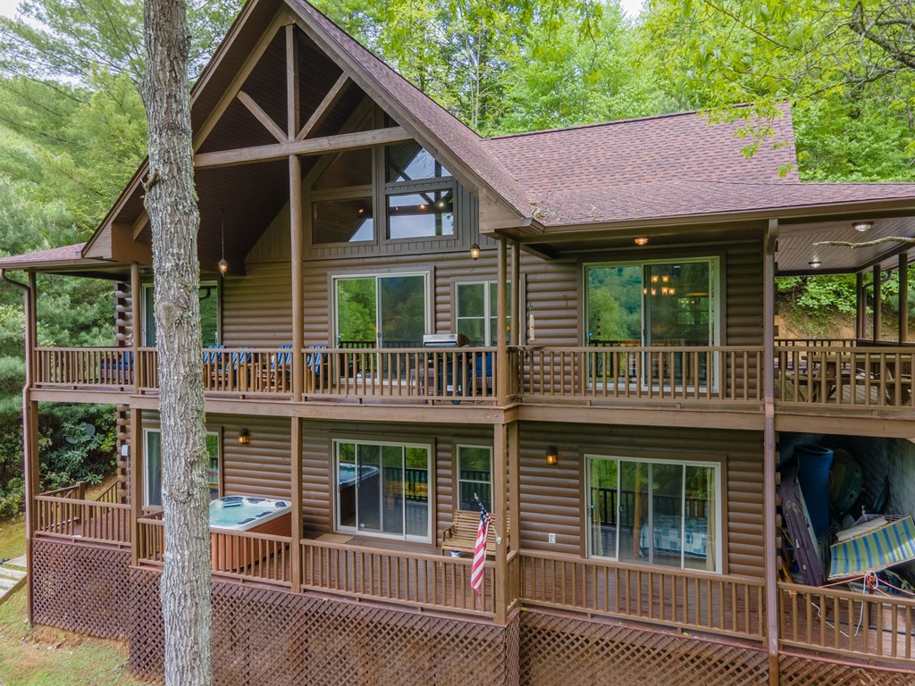 323 Indian Lake Road