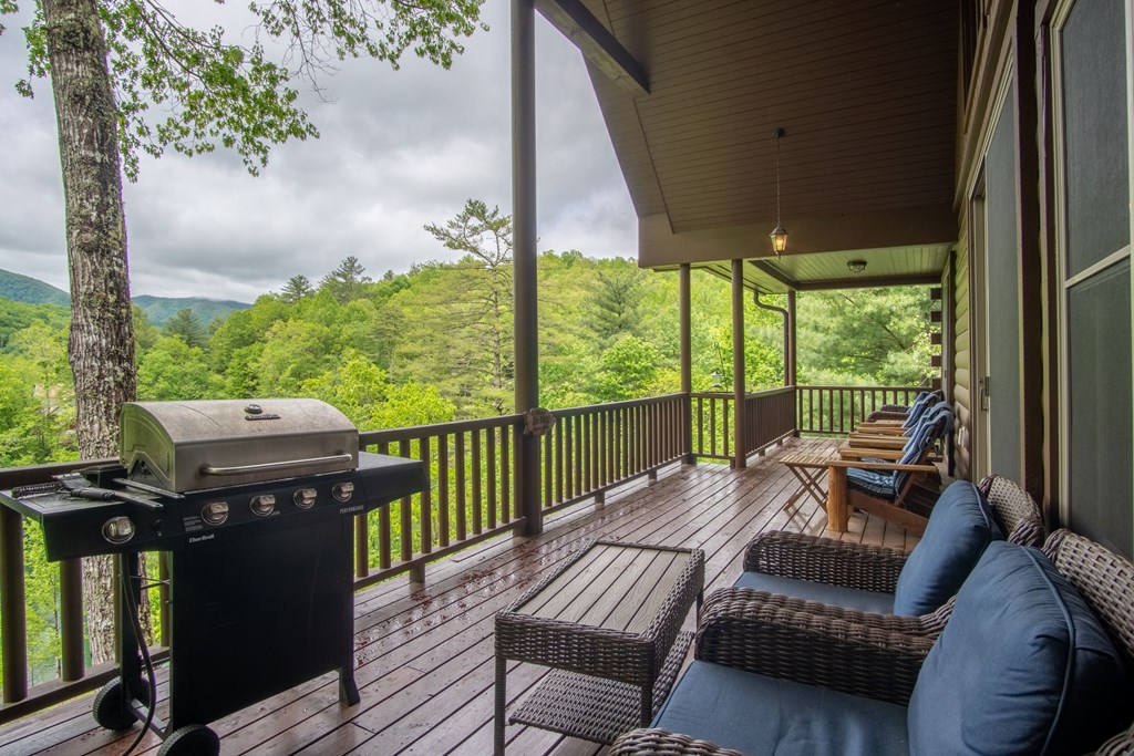 323 Indian Lake Road