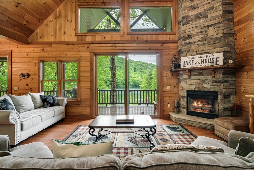 323 Indian Lake Road