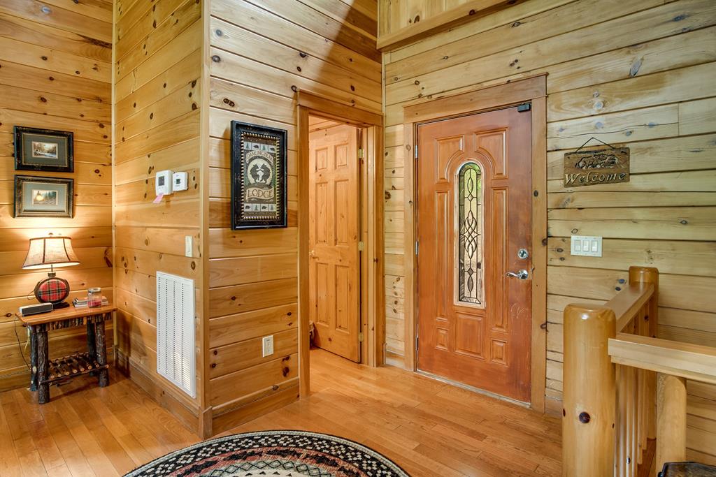 323 Indian Lake Road