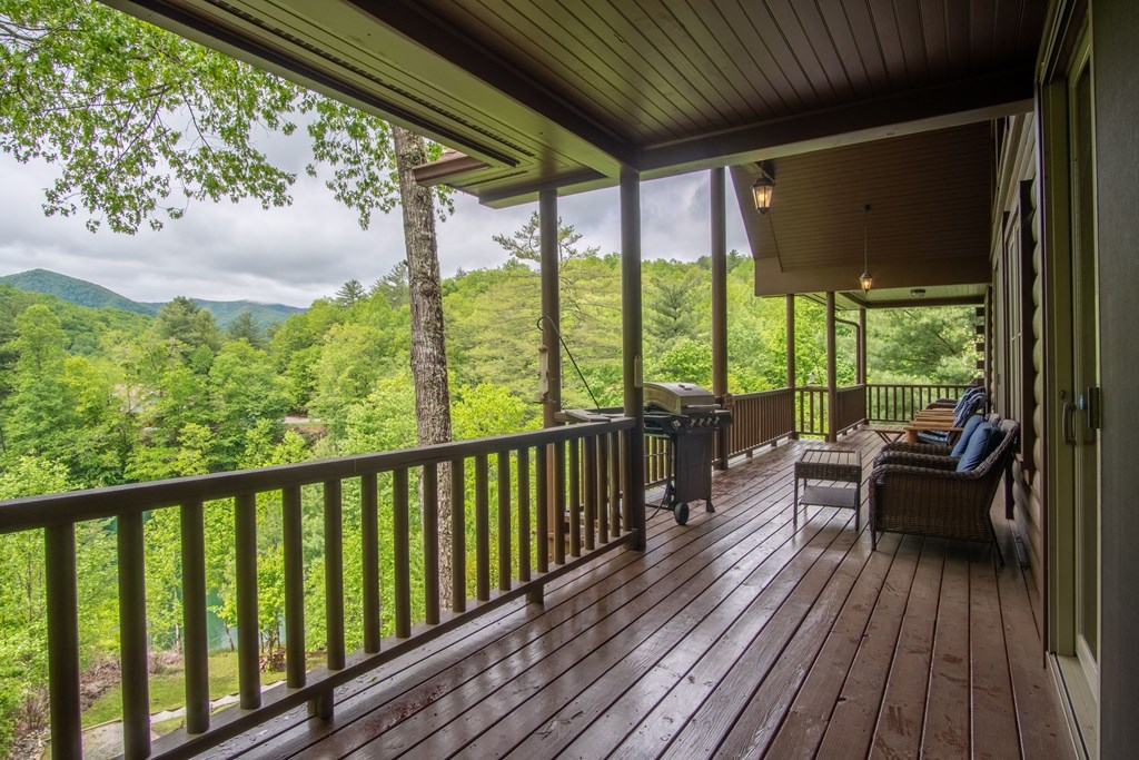 323 Indian Lake Road